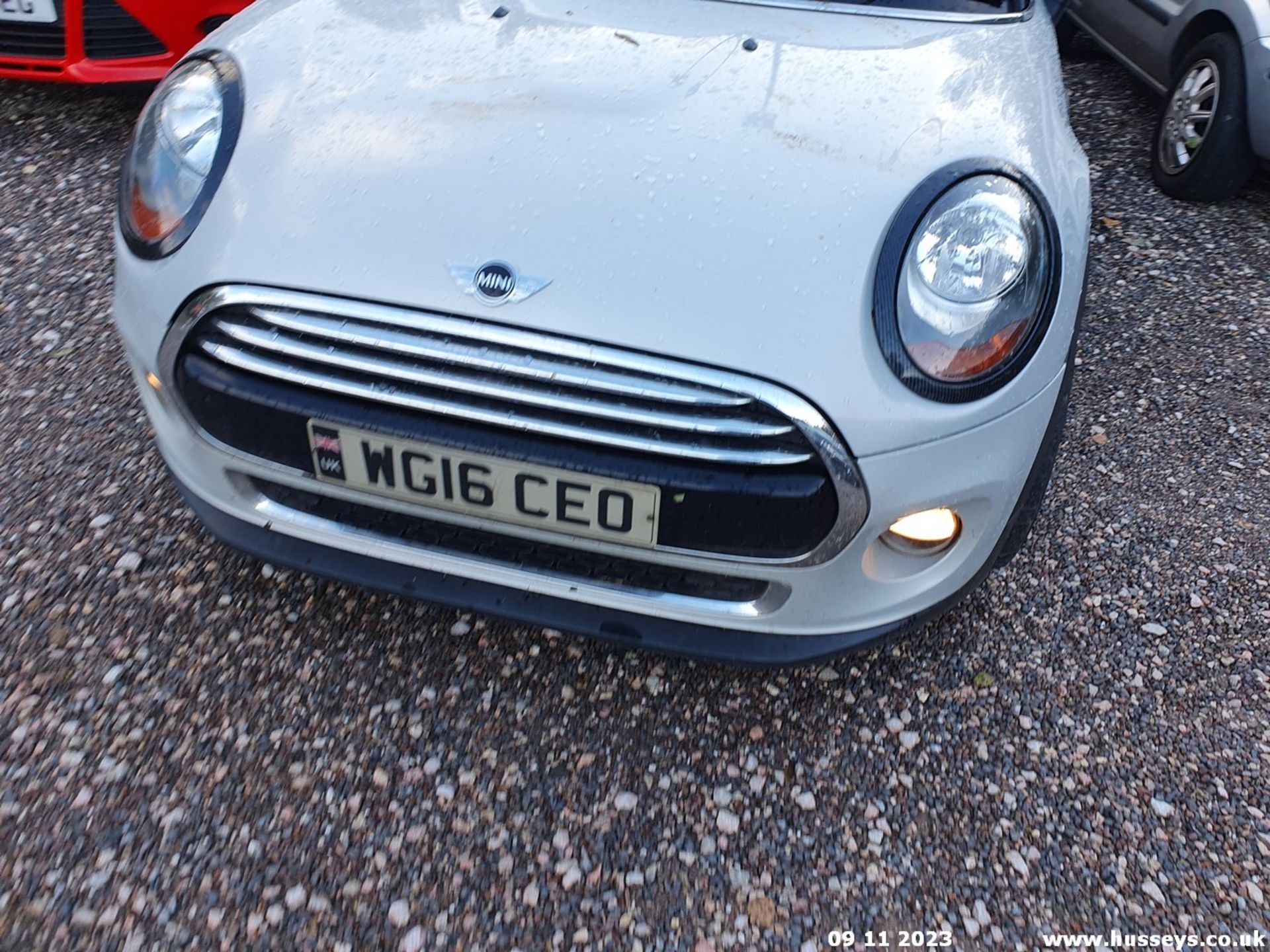 16/16 MINI COOPER - 1499cc 3dr Hatchback (Silver, 57k) - Image 26 of 54