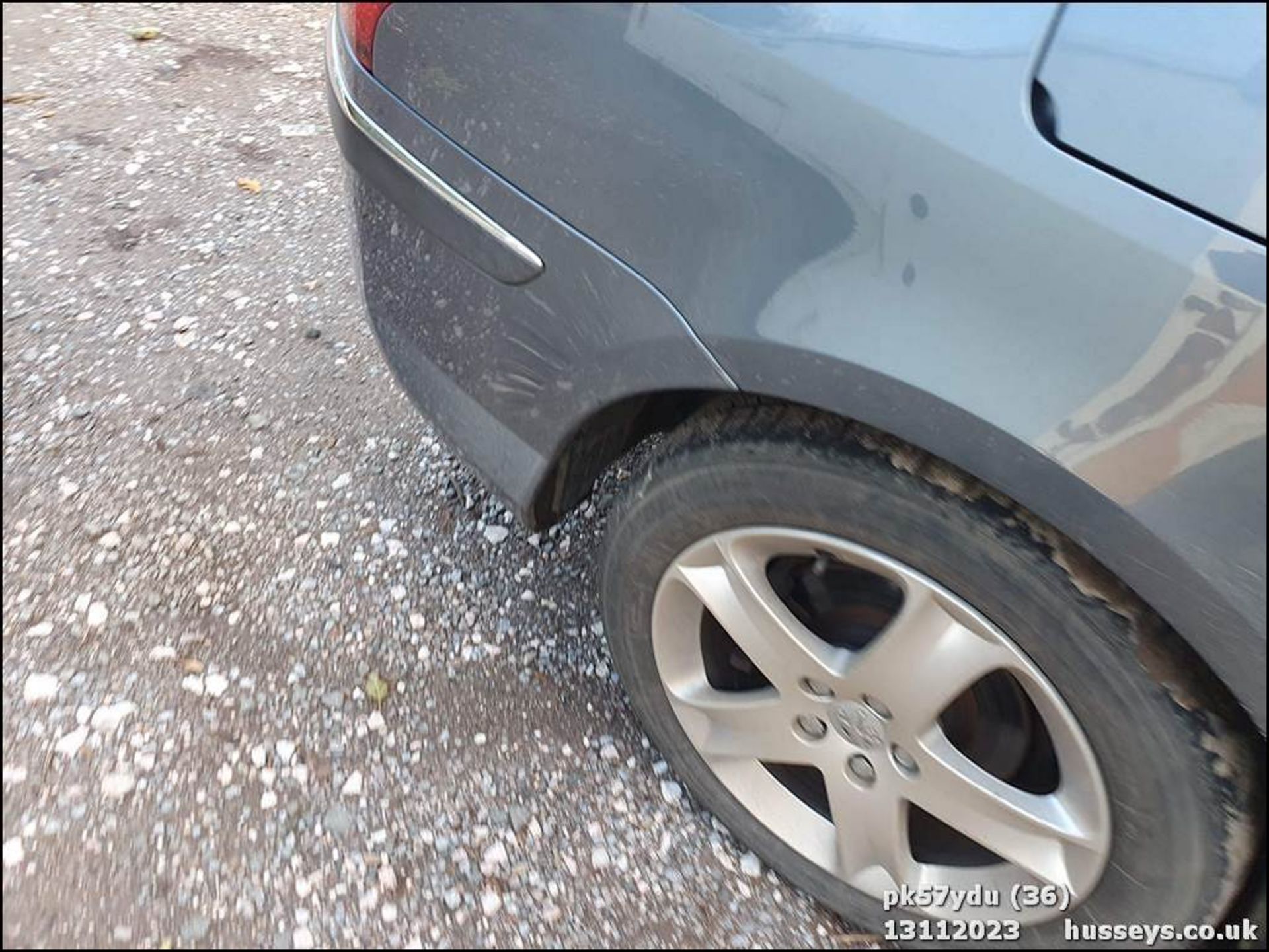 07/57 PEUGEOT 407 SW SE HDI - 1997cc 5dr Estate (Grey, 155k) - Image 37 of 56