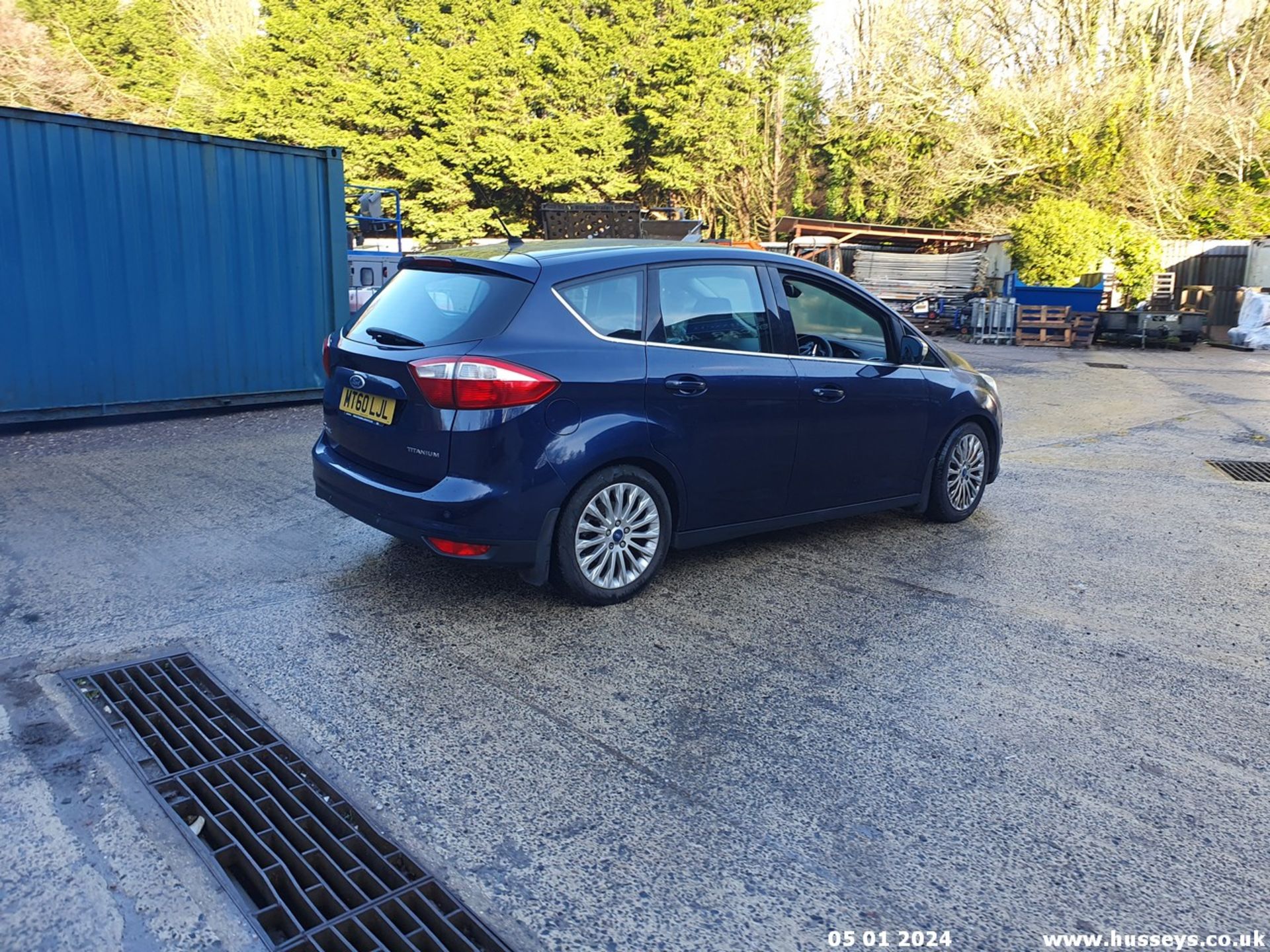 11/60 FORD C-MAX TITANIUM TDCI - 1560cc 5dr Hatchback (Blue, 72k) - Image 19 of 58