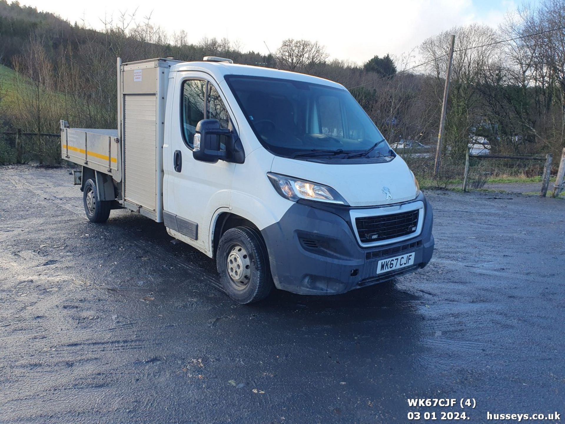 17/67 PEUGEOT BOXER 335 L2S BLUE HDI - 1997cc 2dr Tipper (White, 121k) - Image 5 of 41