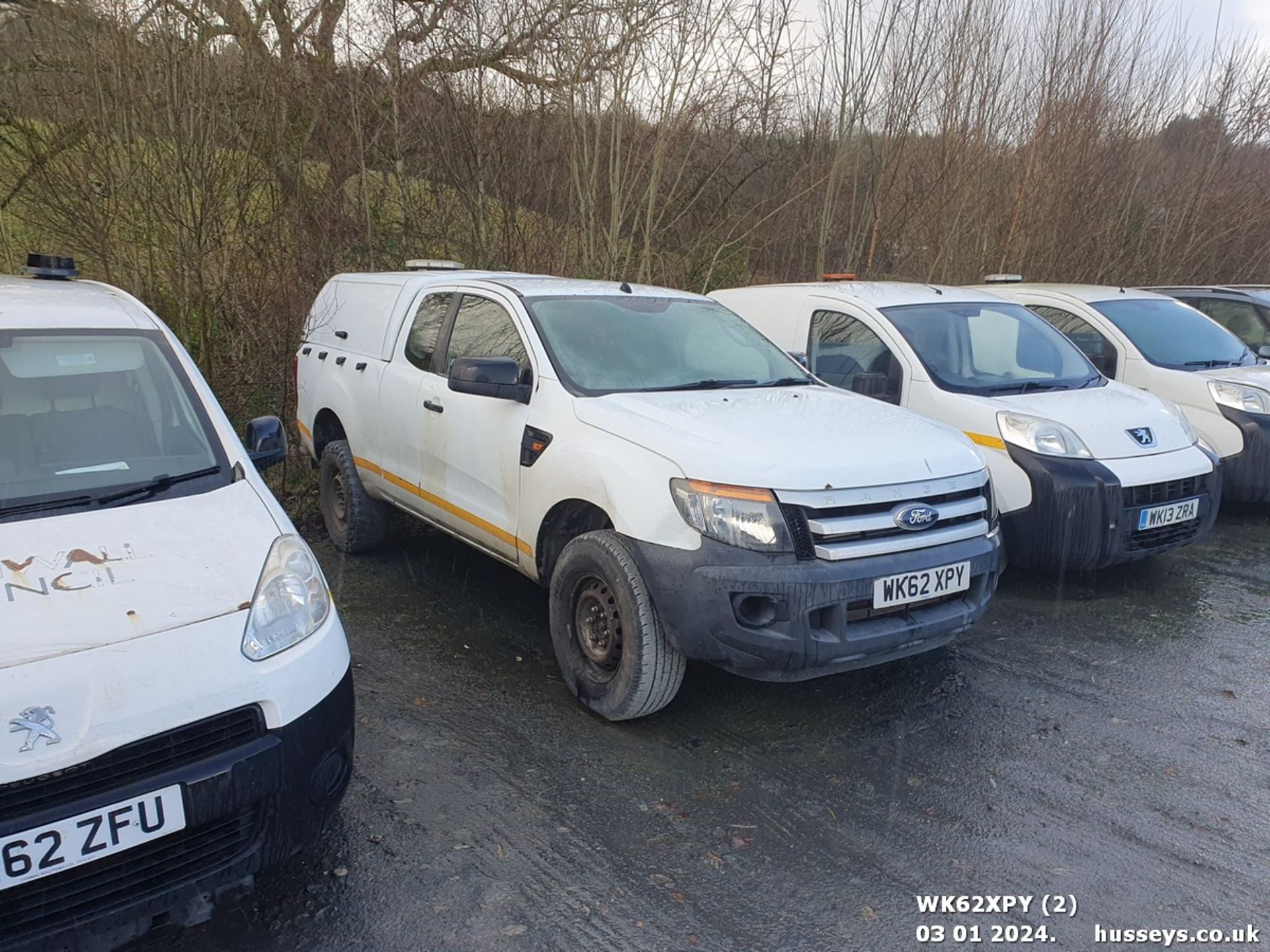 13/62 FORD RANGER XL 4X4 TDCI - 2198cc 4dr 4x4 (White, 140k) - Image 3 of 35