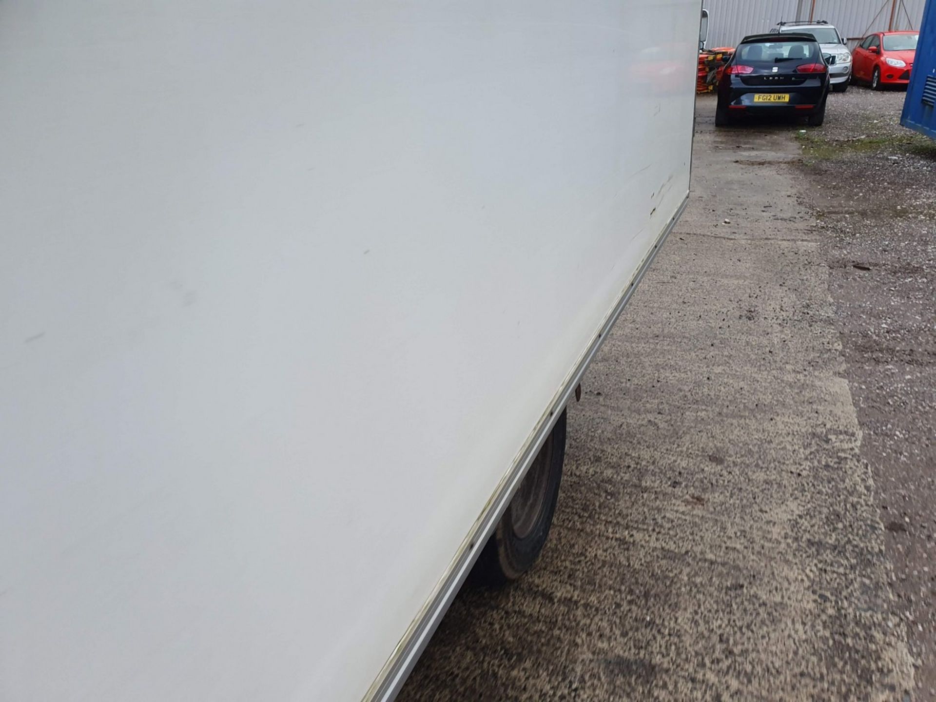 10/10 NISSAN CABSTAR 35.13 S/C SWB - 2488cc 2dr Refrigerated (White) - Image 24 of 36