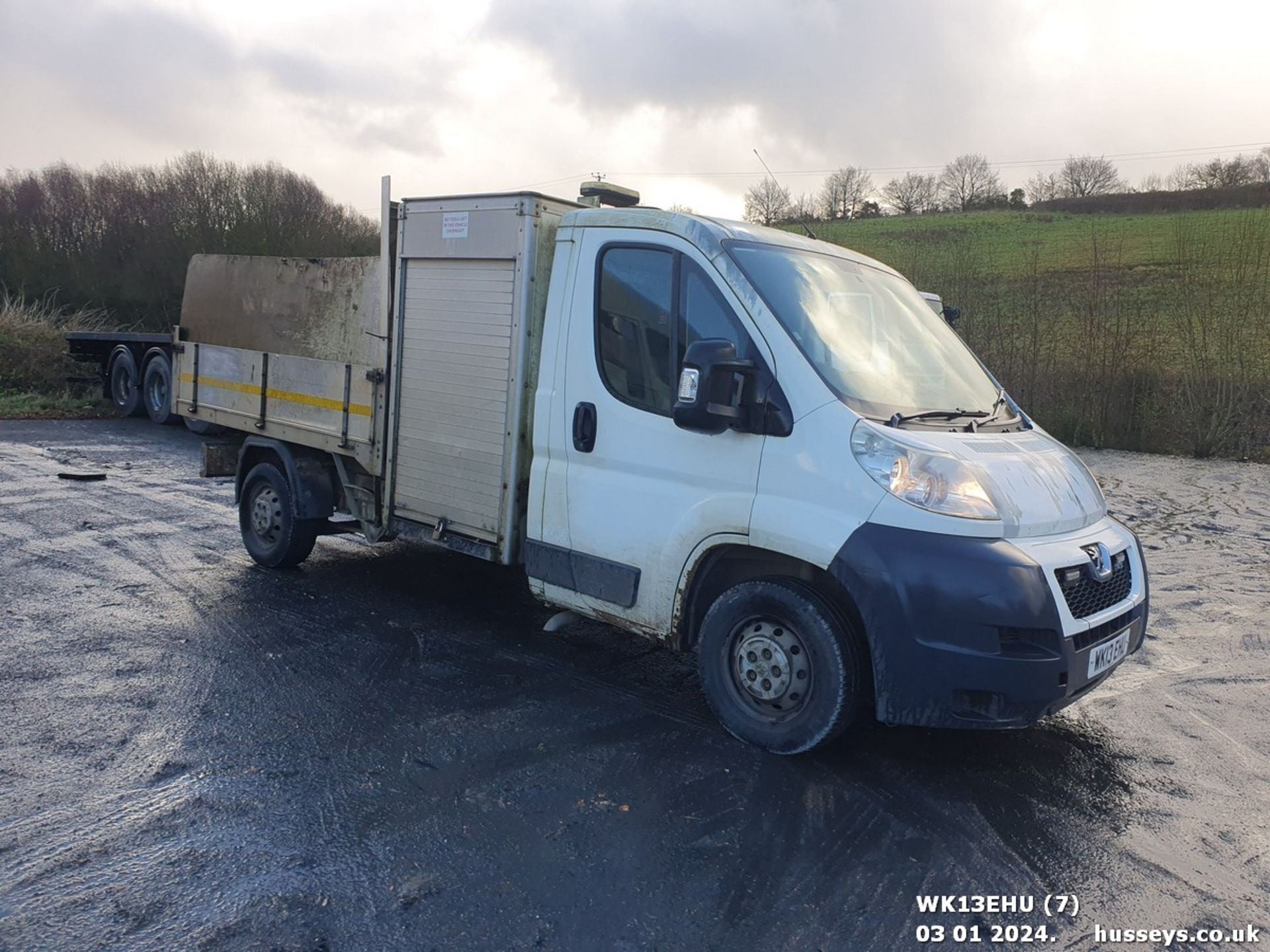 13/13 PEUGEOT BOXER 335 L2S HDI - 2198cc 2dr Tipper (White, 145k) - Image 8 of 46