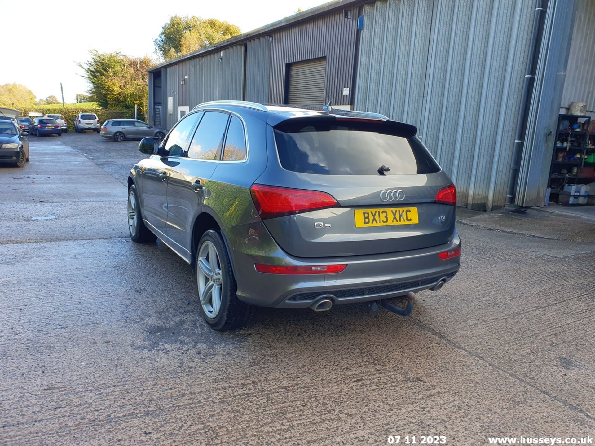 13/13 AUDI Q5 S LINE PLUS TDI QUATTR - 2967cc 5dr Estate (Grey, 118k) - Image 15 of 48