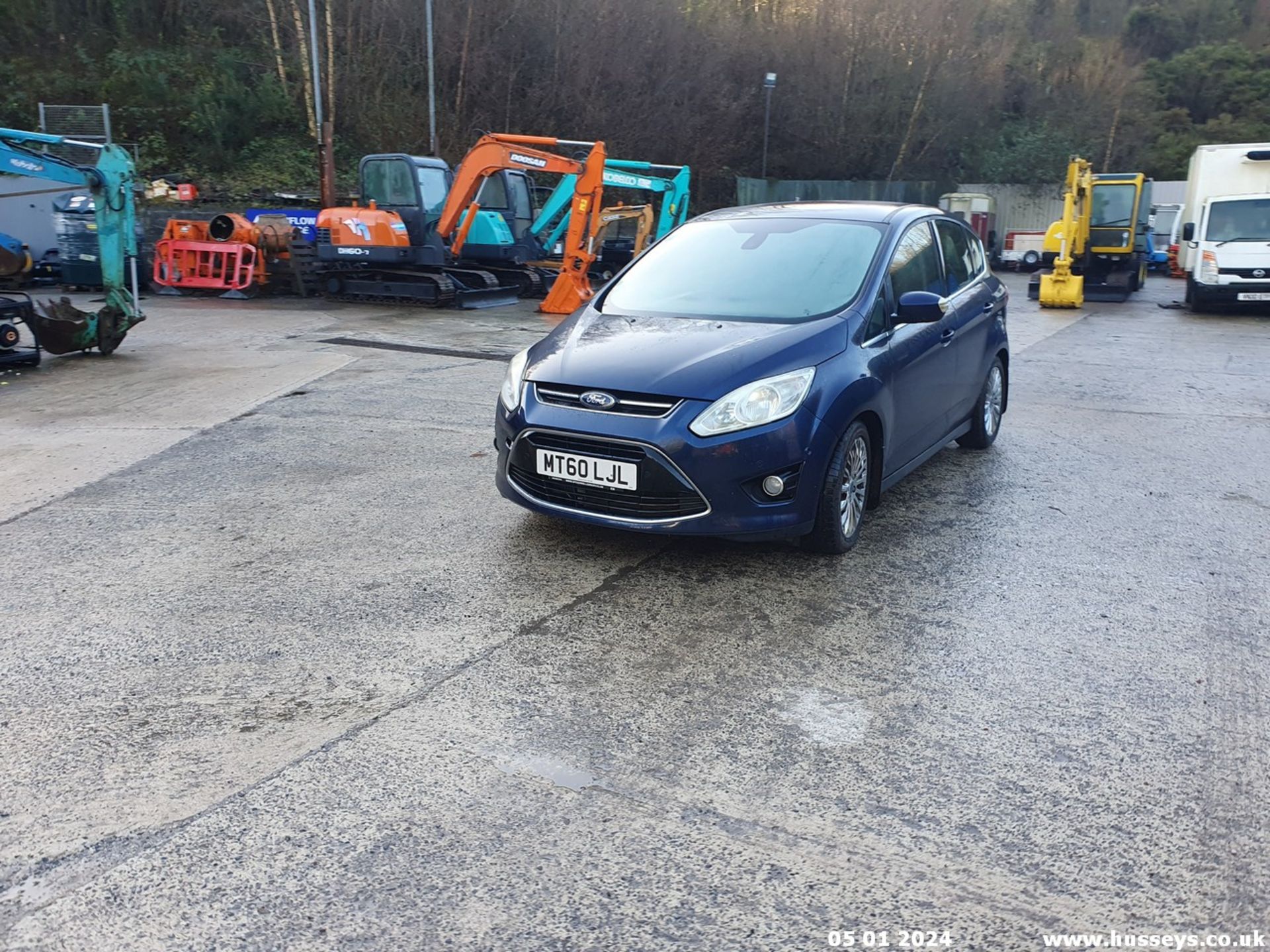 11/60 FORD C-MAX TITANIUM TDCI - 1560cc 5dr Hatchback (Blue, 72k) - Image 8 of 58