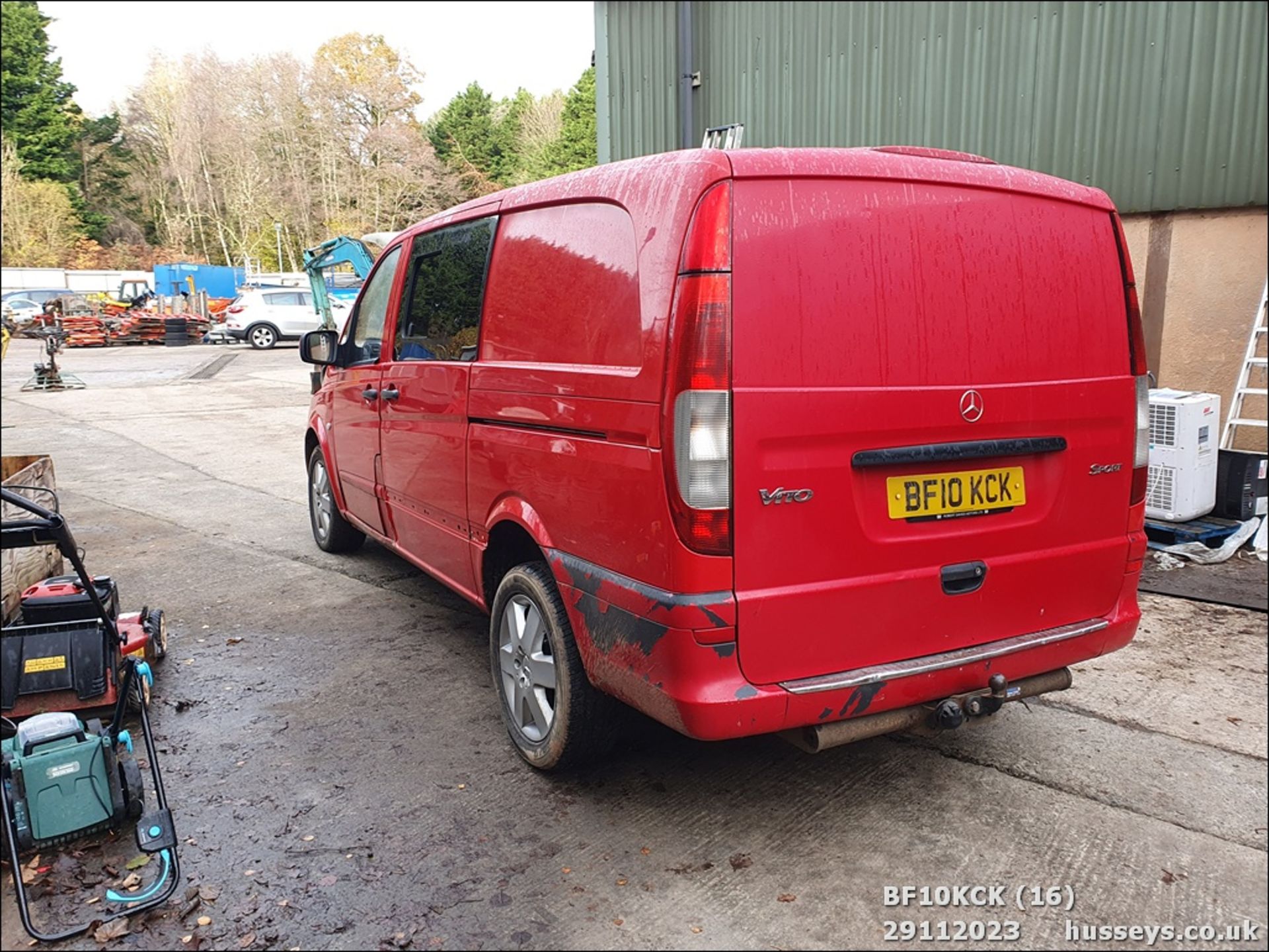 10/10 MERCEDES VITO 111 CDI LONG - 2148cc Van (Red) - Image 17 of 56