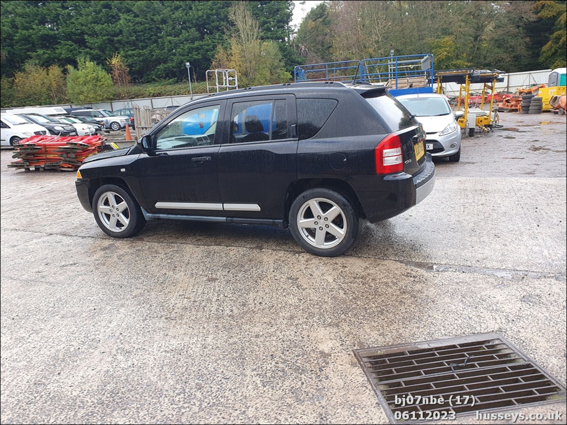 07/07 JEEP COMPASS LIMITED CRD - 1968cc 5dr Estate (Black, 97k) - Image 18 of 61