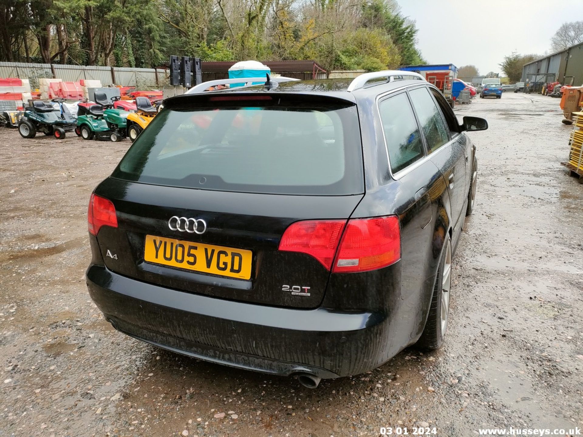 05/05 AUDI A4 S LINE T FSI QUATTRO - 1984cc 5dr Estate (Black, 116k) - Image 21 of 38