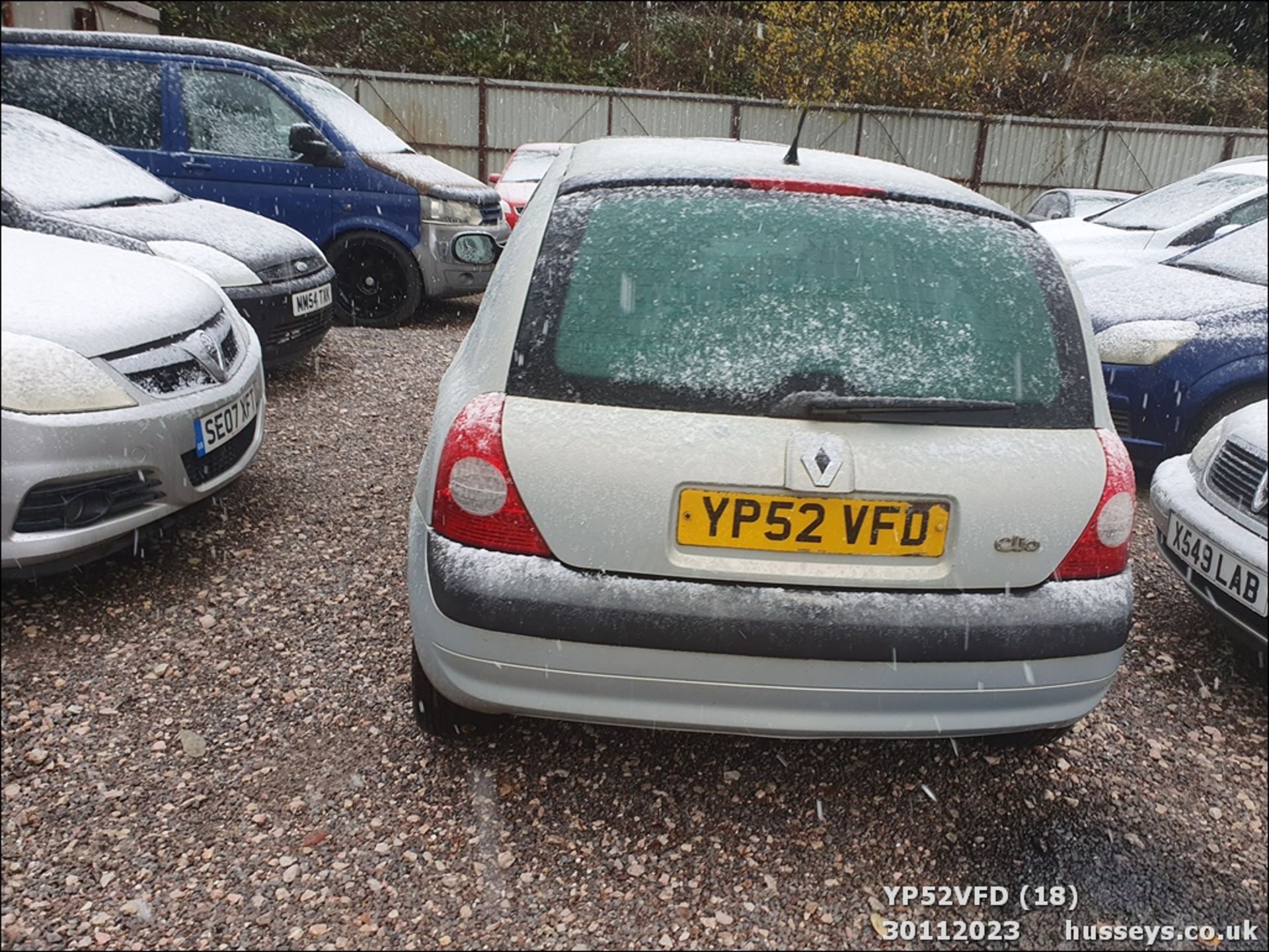 02/52 RENAULT CLIO INITIALE DCI - 1461cc 5dr Hatchback (Silver, 154k) - Image 19 of 48