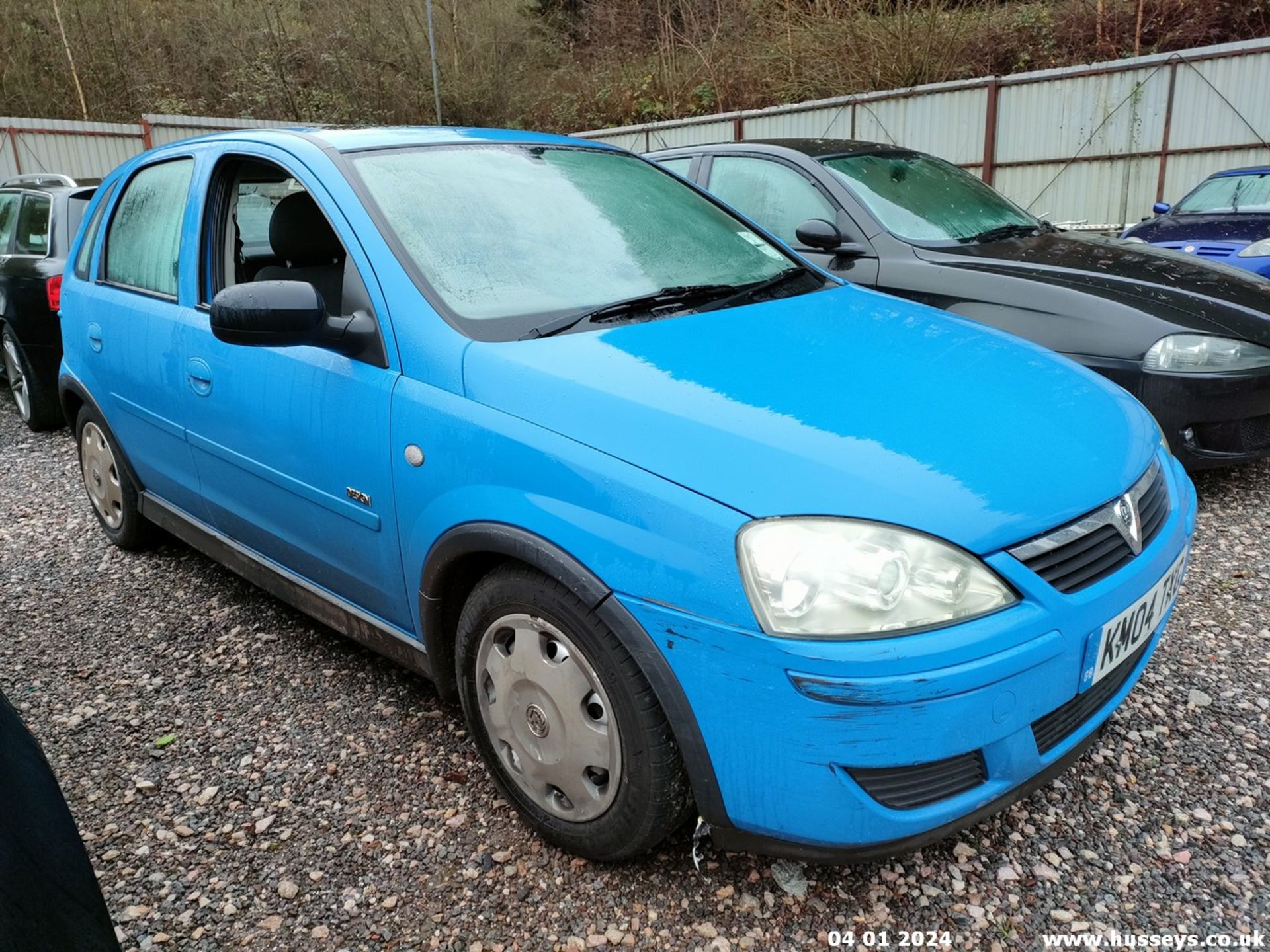 04/04 VAUXHALL CORSA DESIGN 16V - 1199cc 5dr Hatchback (Blue, 96k) - Image 3 of 38