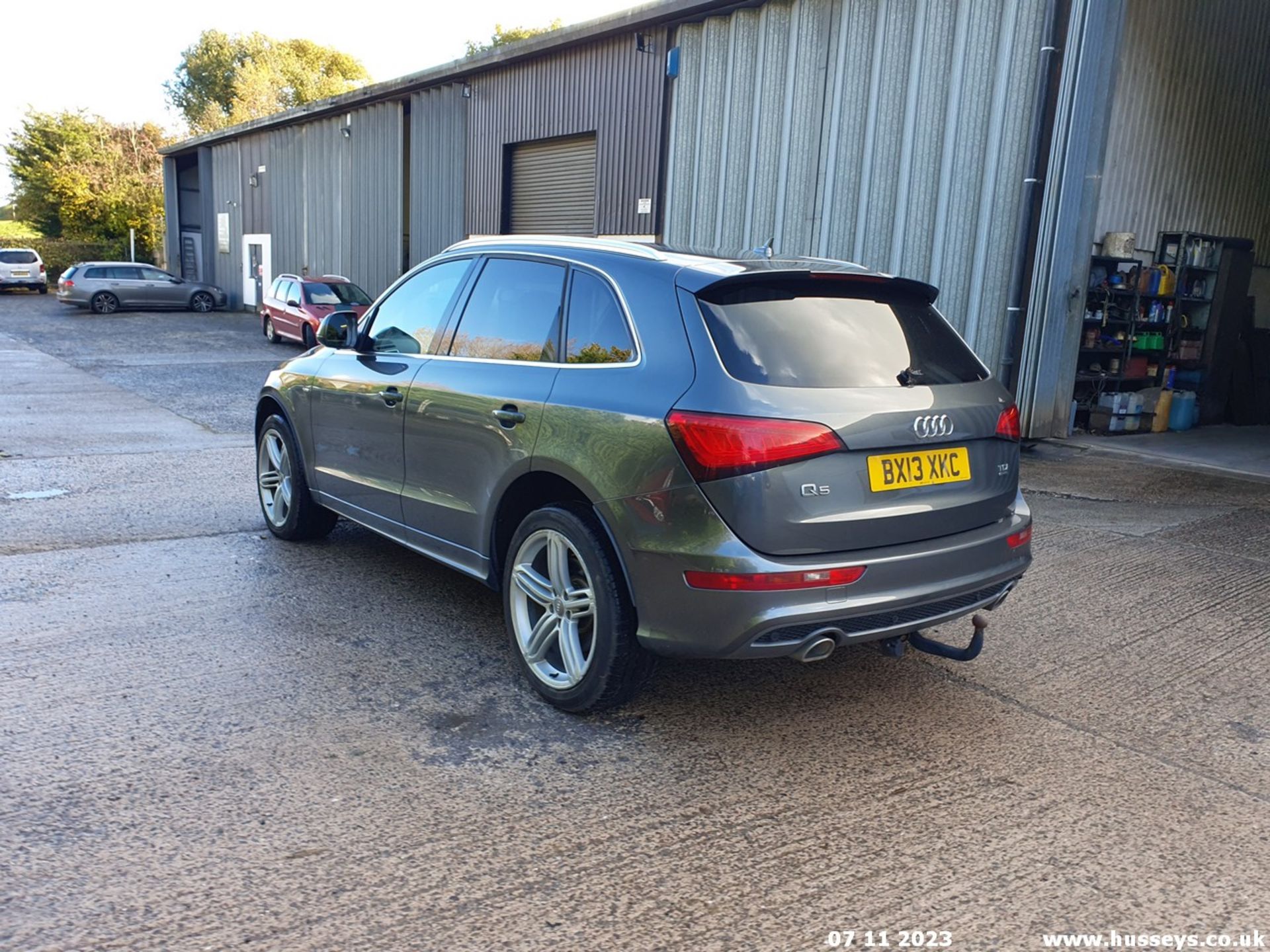 13/13 AUDI Q5 S LINE PLUS TDI QUATTR - 2967cc 5dr Estate (Grey, 118k) - Image 16 of 48