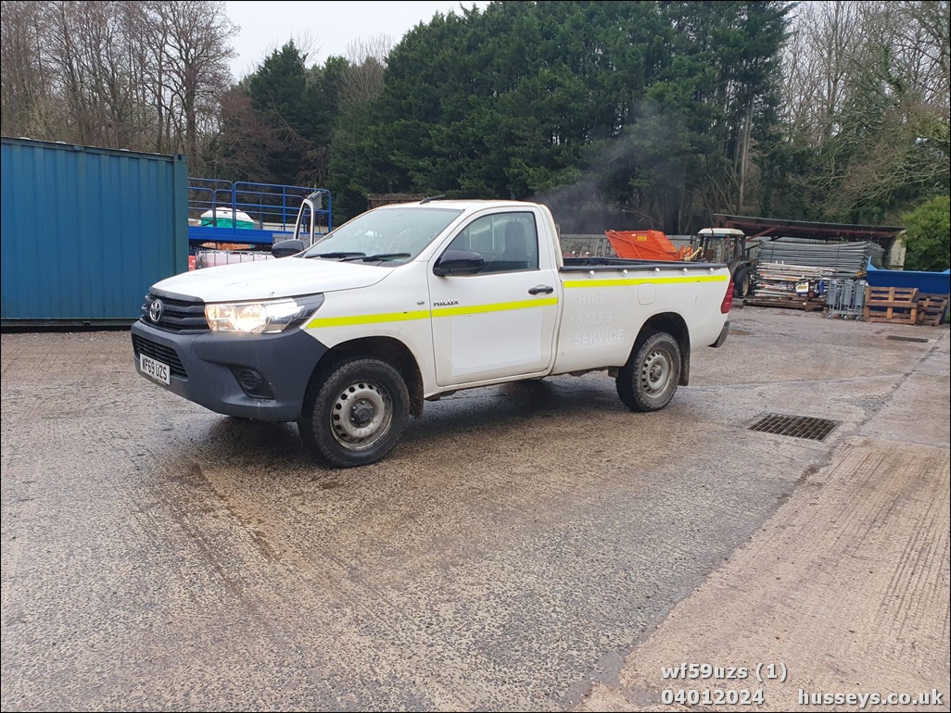 19/69 TOYOTA HILUX ACTIVE D-4D 4WD S/C - 2393cc 2dr 4x4 (White, 150k) - Image 2 of 50