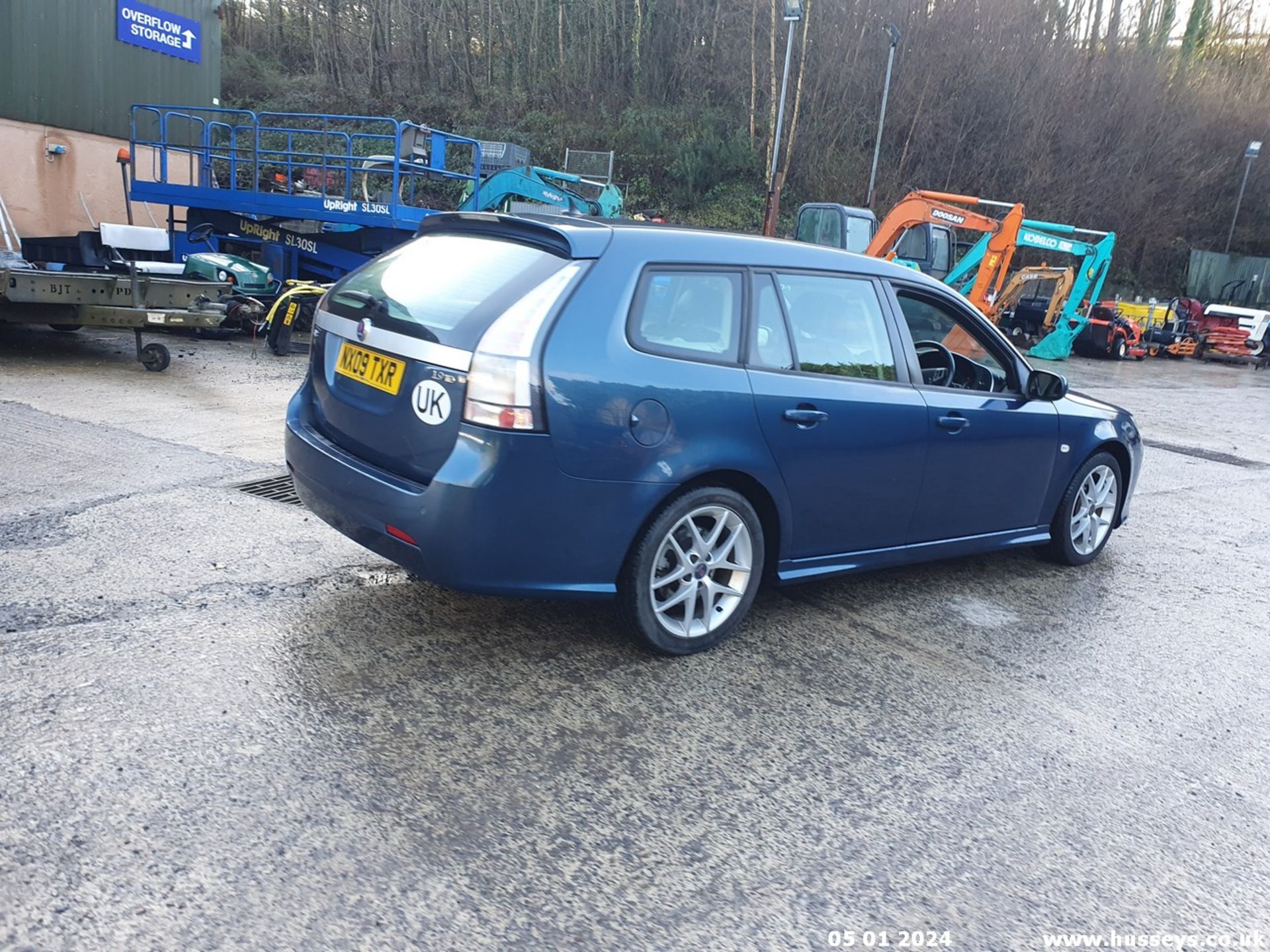 09/09 SAAB 9-3 VECTOR SPORT DTH - 1910cc 5dr Estate (Blue, 159k) - Image 10 of 55