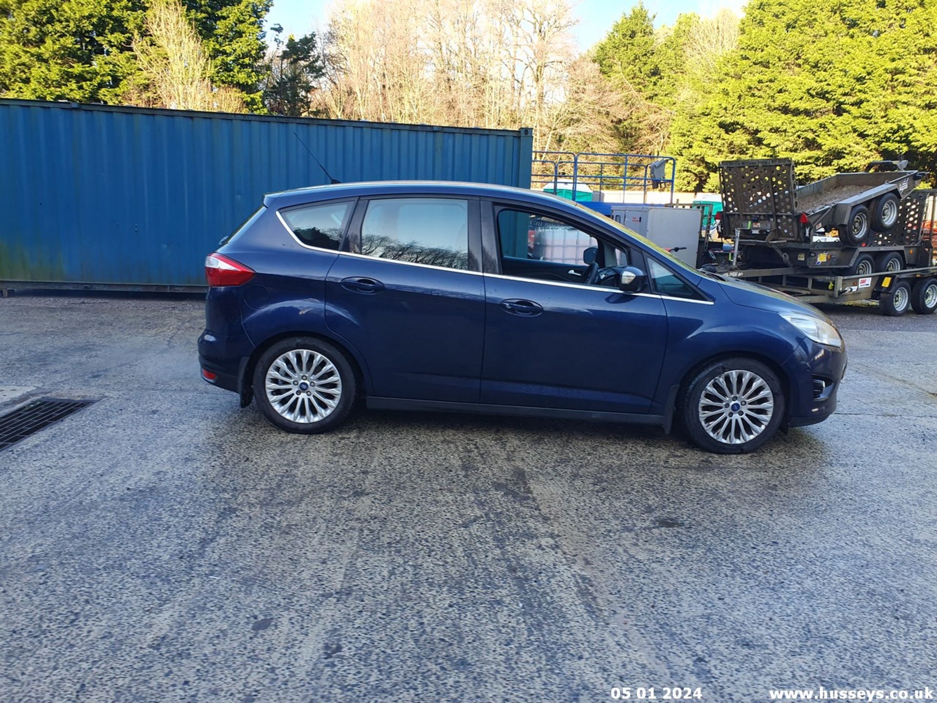 11/60 FORD C-MAX TITANIUM TDCI - 1560cc 5dr Hatchback (Blue, 72k) - Image 16 of 58