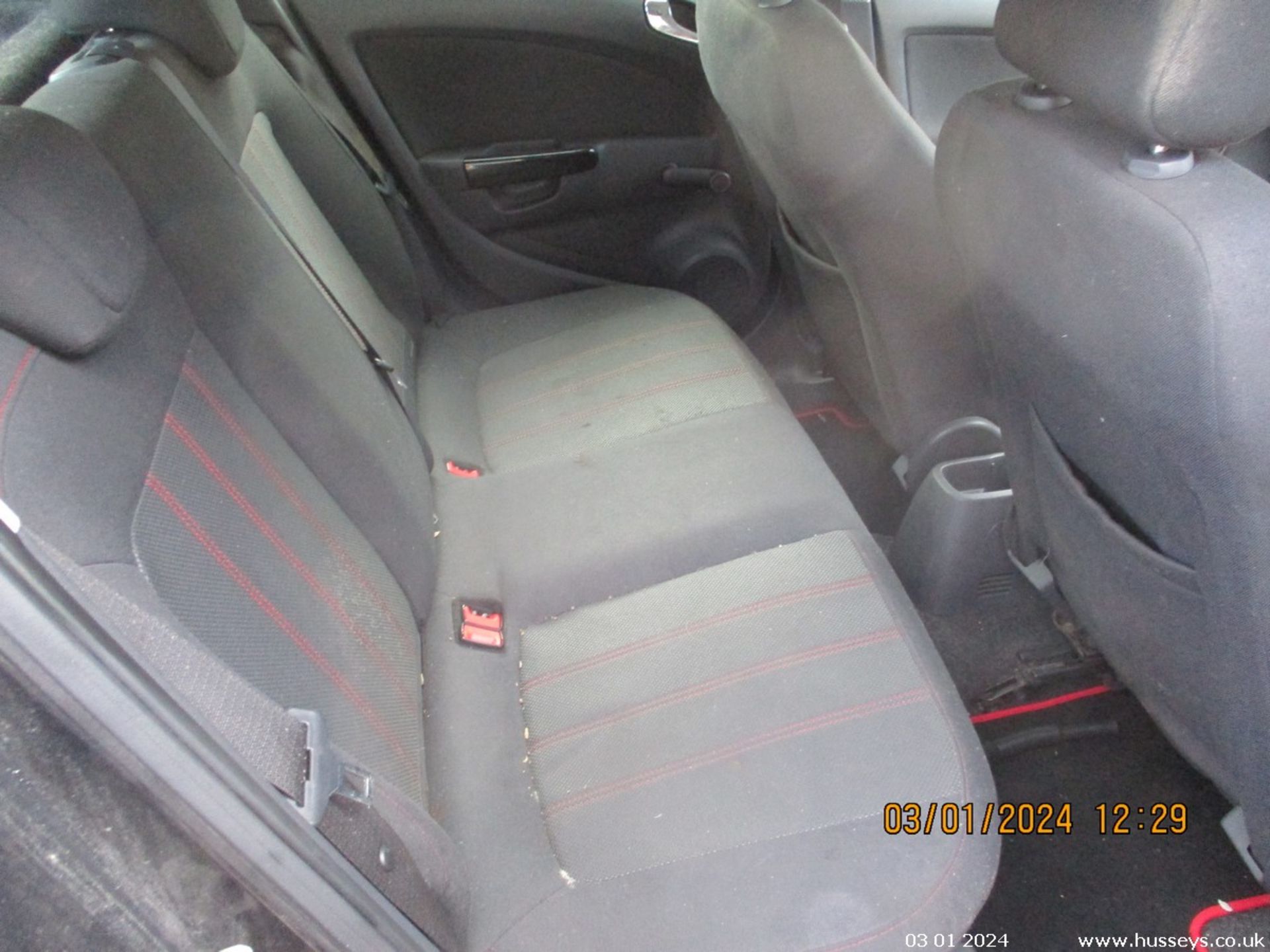 11/11 VAUXHALL CORSA SXI - 1229cc 5dr Hatchback (Black, 11k) - Image 17 of 18