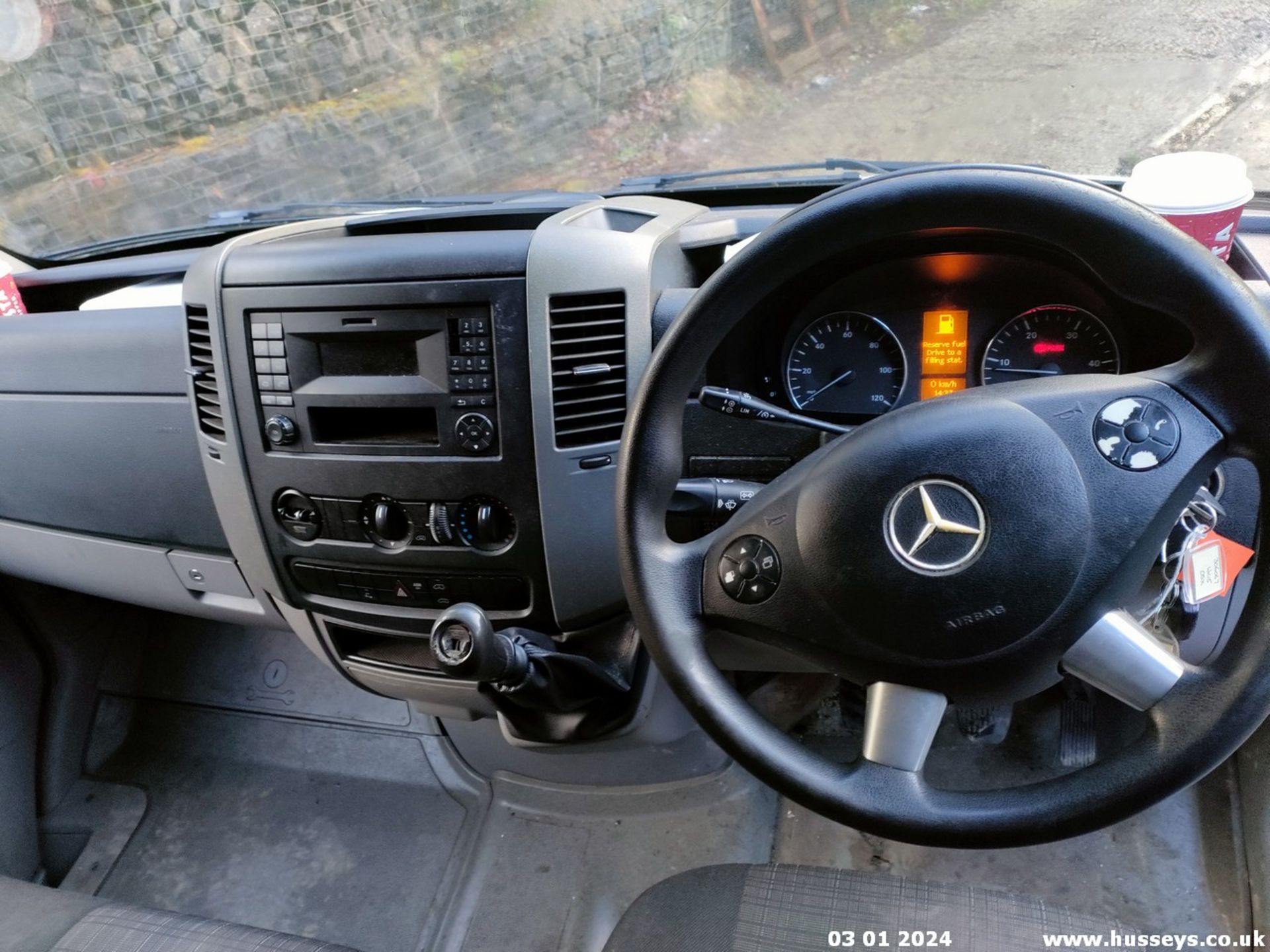 15/15 MERCEDES-BENZ SPRINTER 313 CDI - 2143cc Van (White) - Image 33 of 42