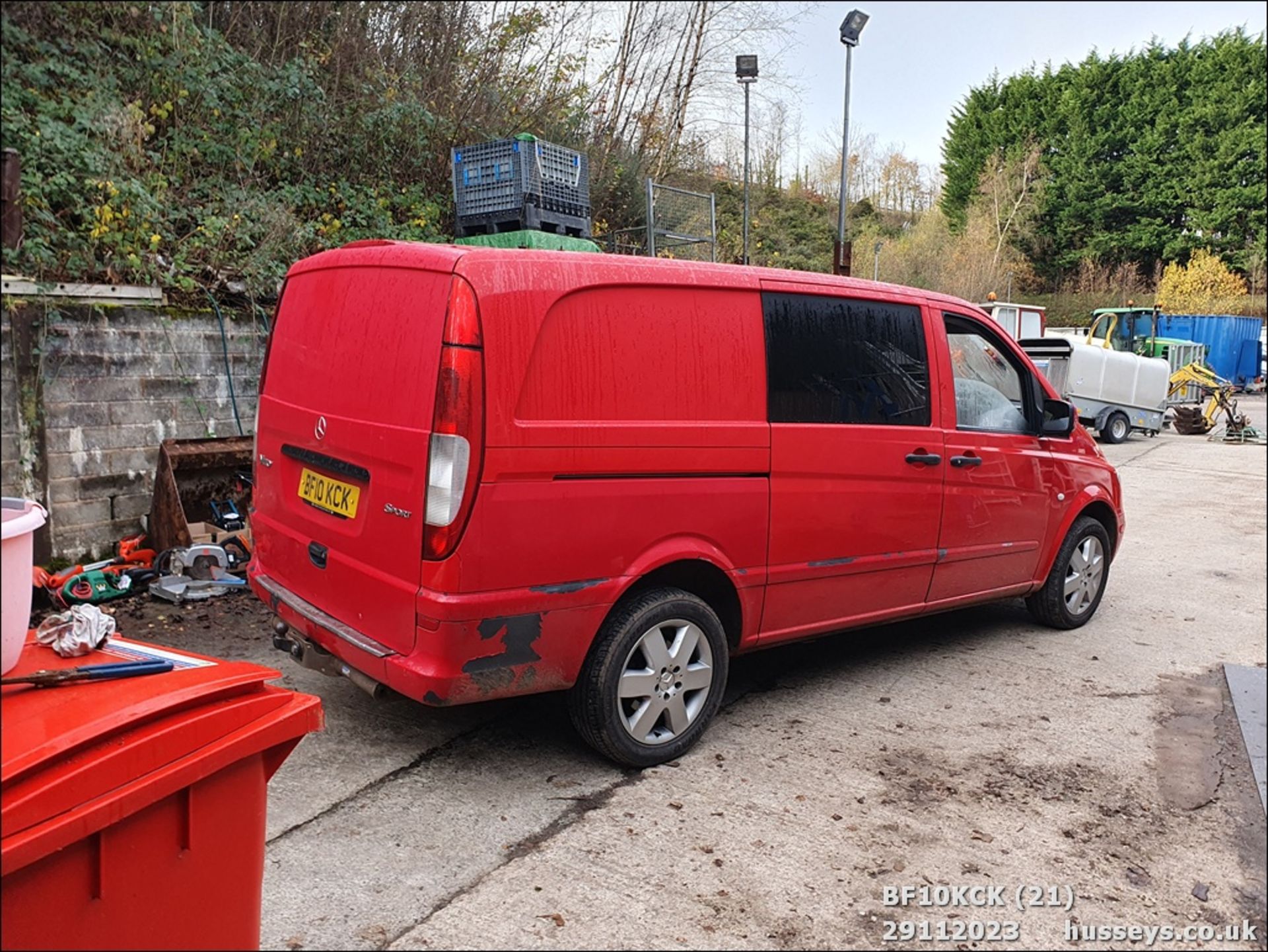 10/10 MERCEDES VITO 111 CDI LONG - 2148cc Van (Red) - Image 22 of 56