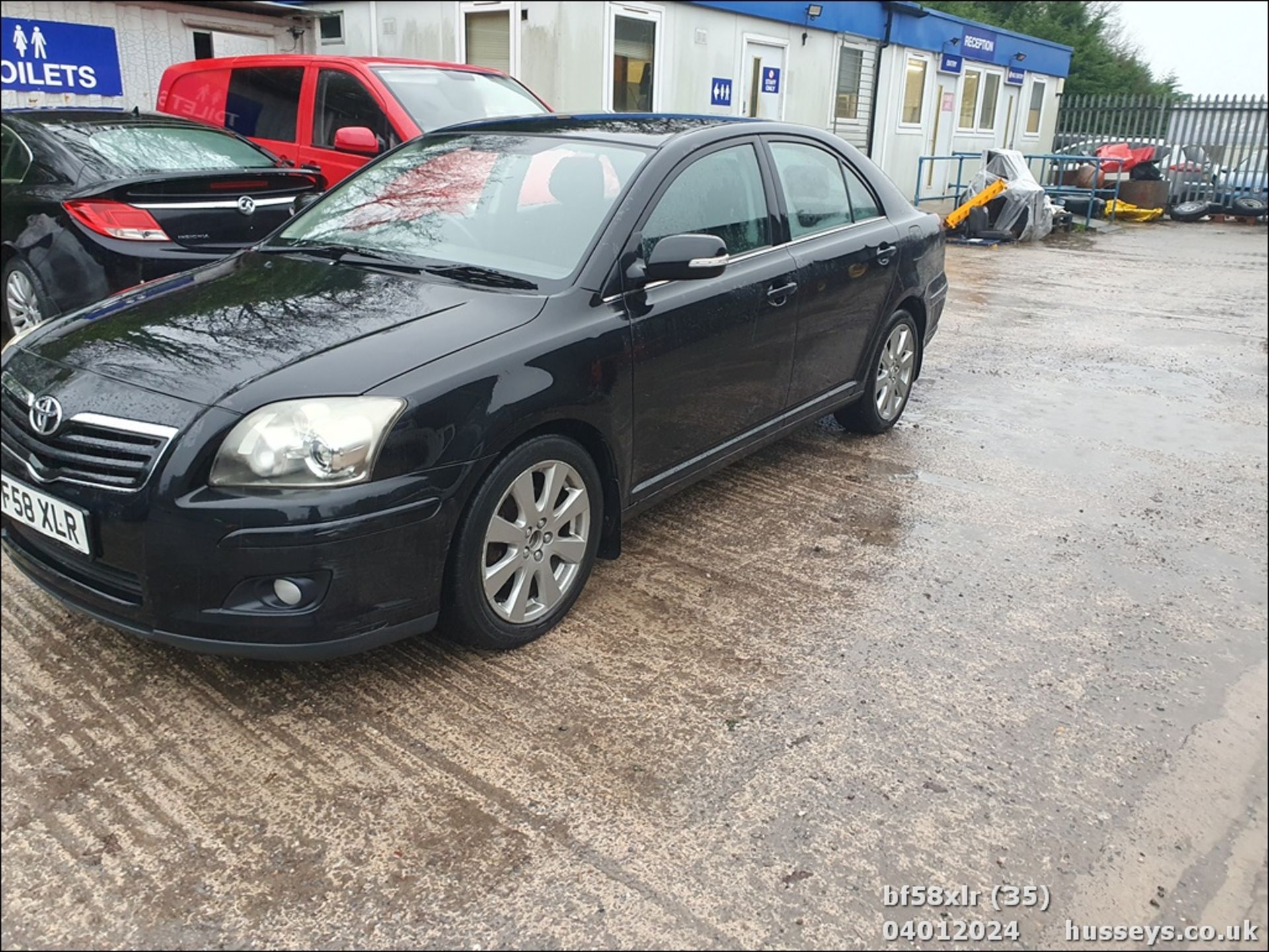 08/58 TOYOTA AVENSIS TR D-4D - 1998cc 5dr Hatchback (Black, 126k) - Image 36 of 38