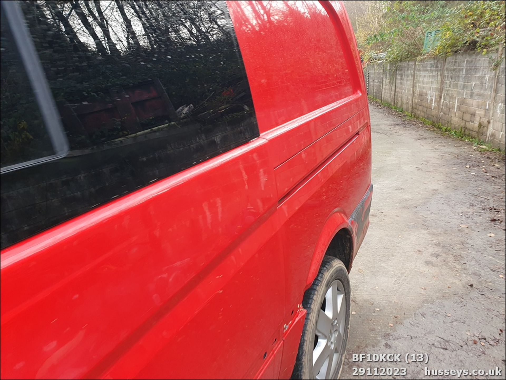 10/10 MERCEDES VITO 111 CDI LONG - 2148cc Van (Red) - Image 14 of 56