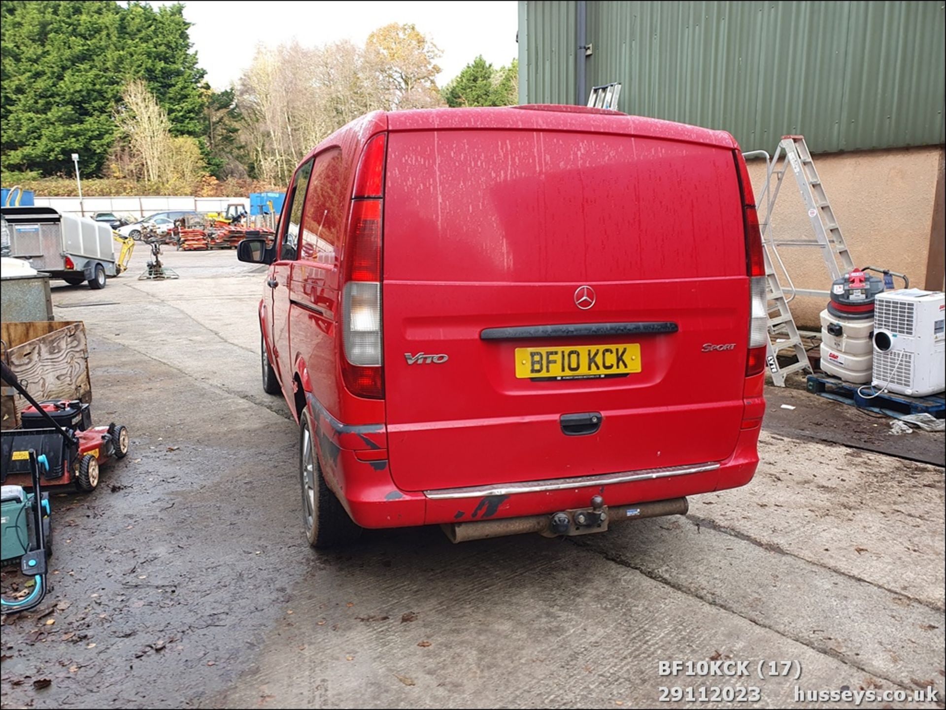 10/10 MERCEDES VITO 111 CDI LONG - 2148cc Van (Red) - Image 18 of 56