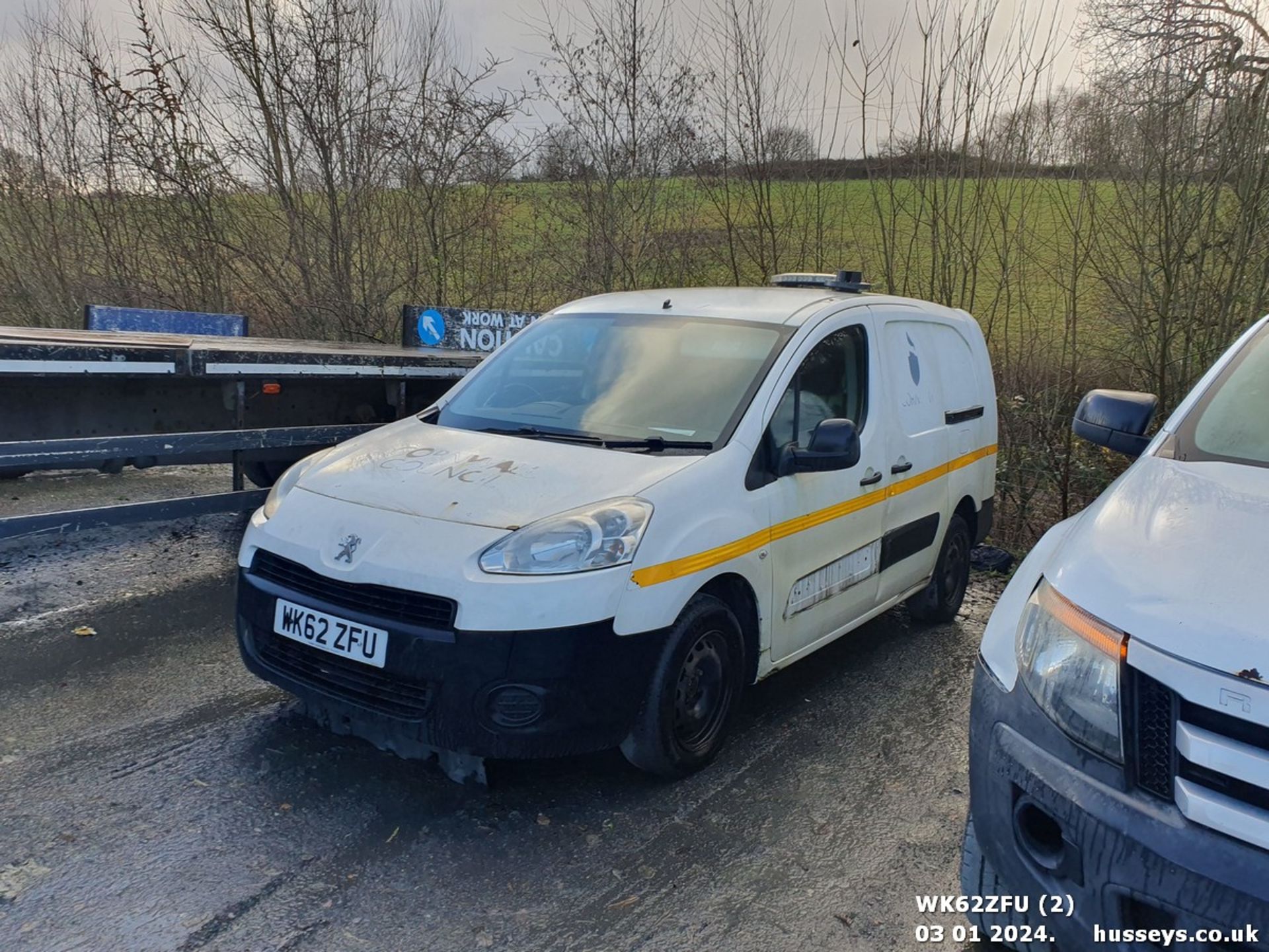 12/62 PEUGEOT PARTNER 750 SE L2 E-HDI - 1560cc 6dr Van (White) - Image 3 of 26