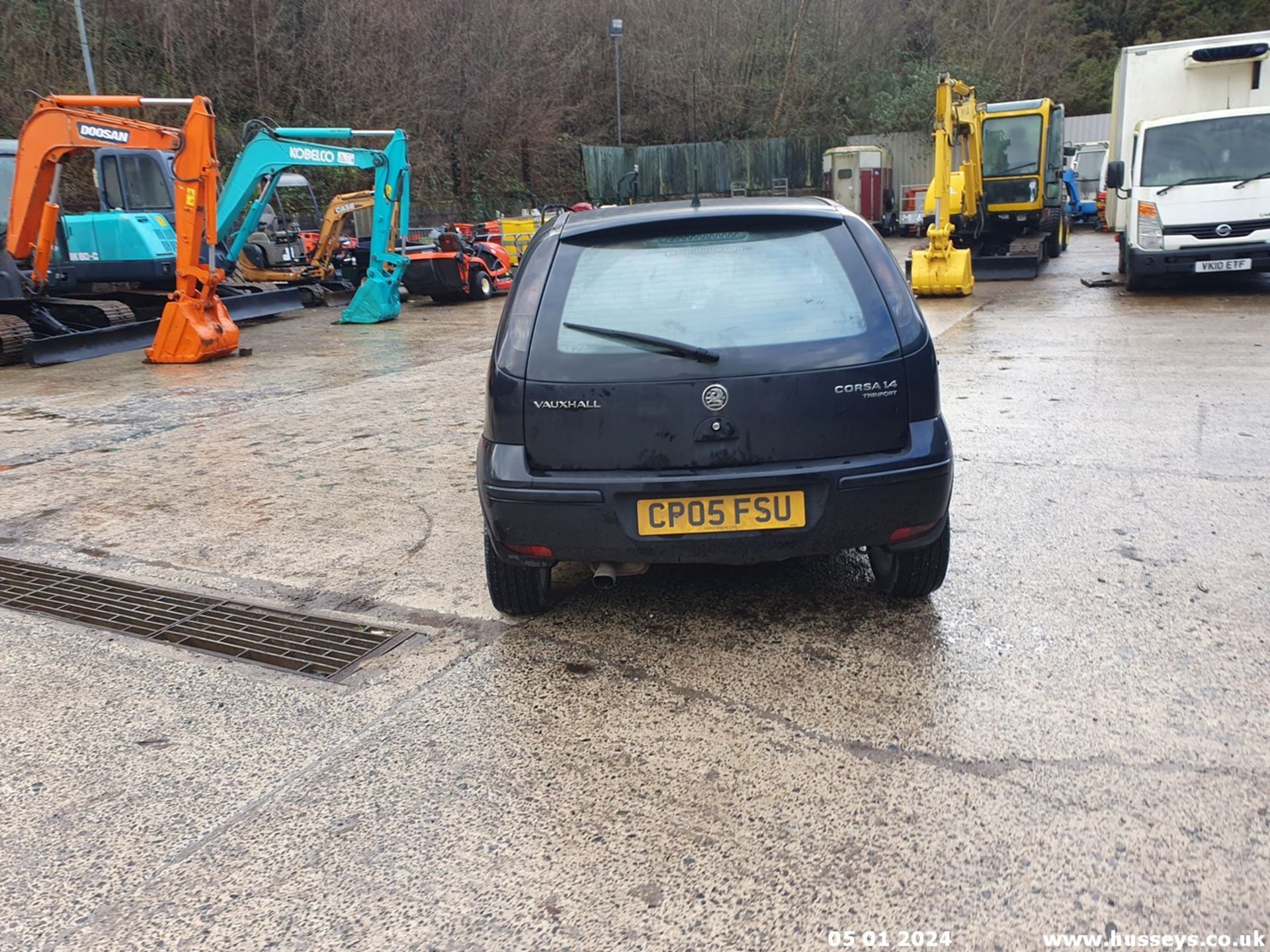 05/05 VAUXHALL CORSA SRI 16V - 1364cc 5dr Hatchback (Black, 164k) - Image 15 of 52