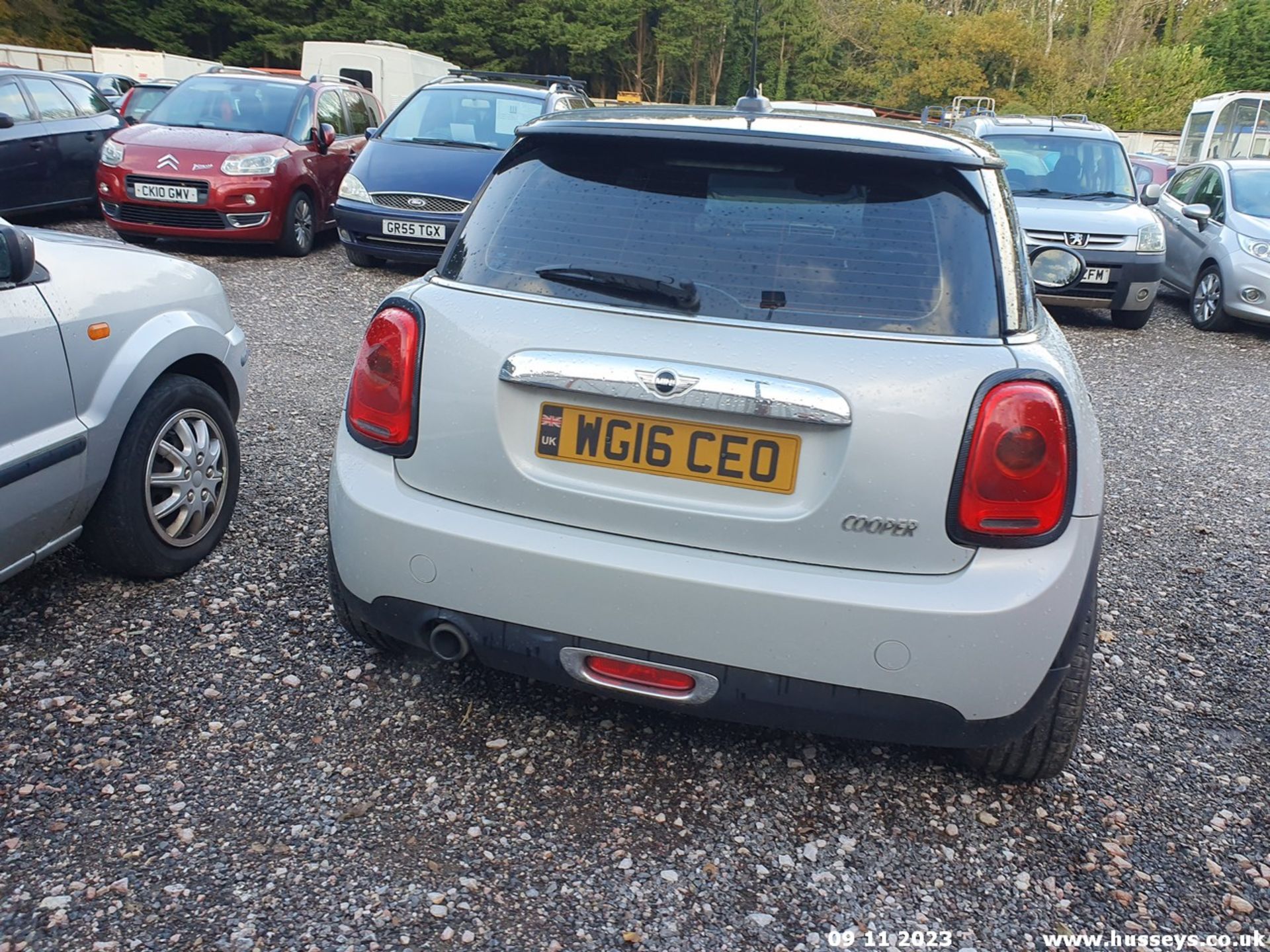 16/16 MINI COOPER - 1499cc 3dr Hatchback (Silver, 57k) - Image 13 of 54