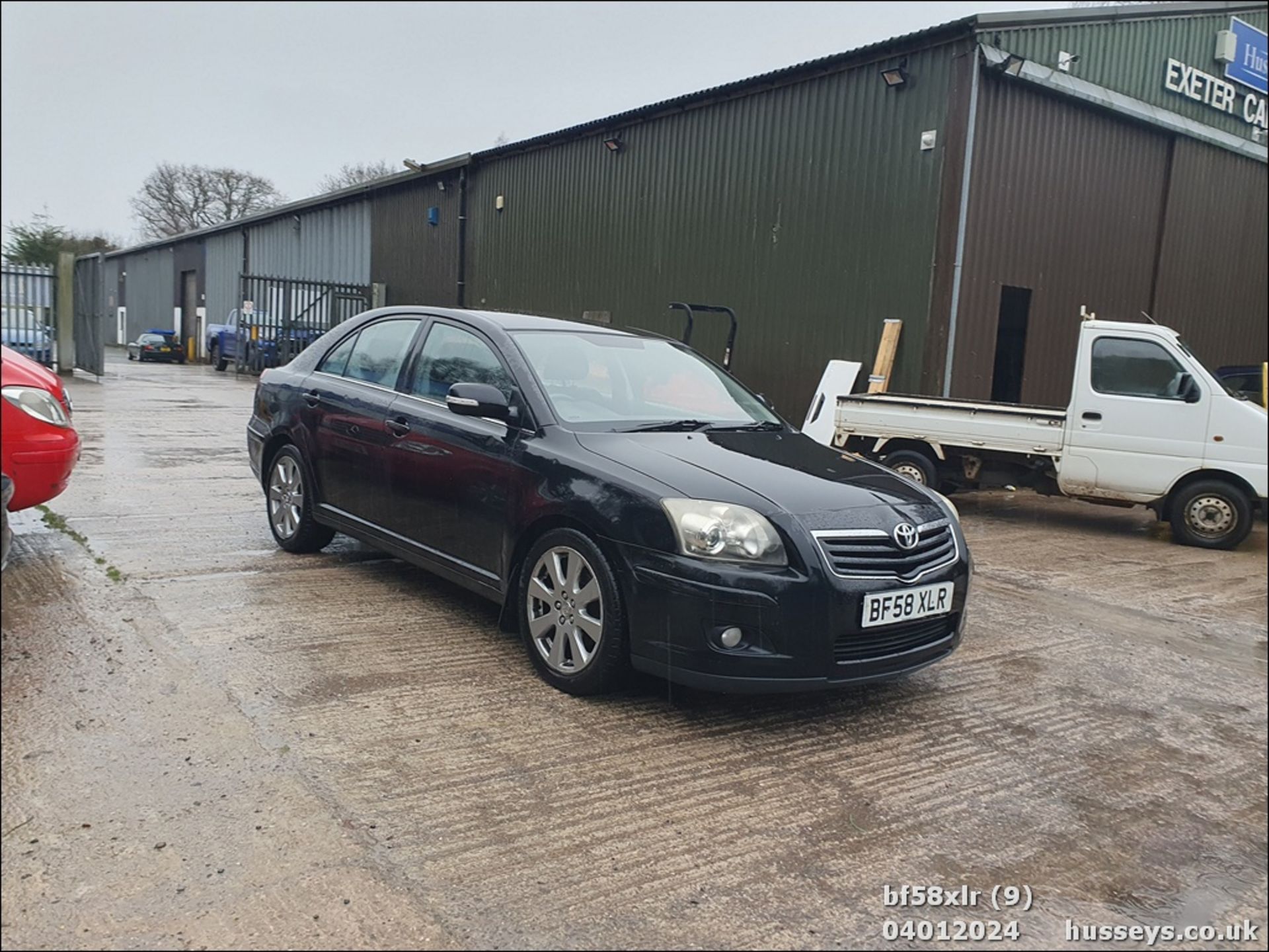 08/58 TOYOTA AVENSIS TR D-4D - 1998cc 5dr Hatchback (Black, 126k) - Image 10 of 38