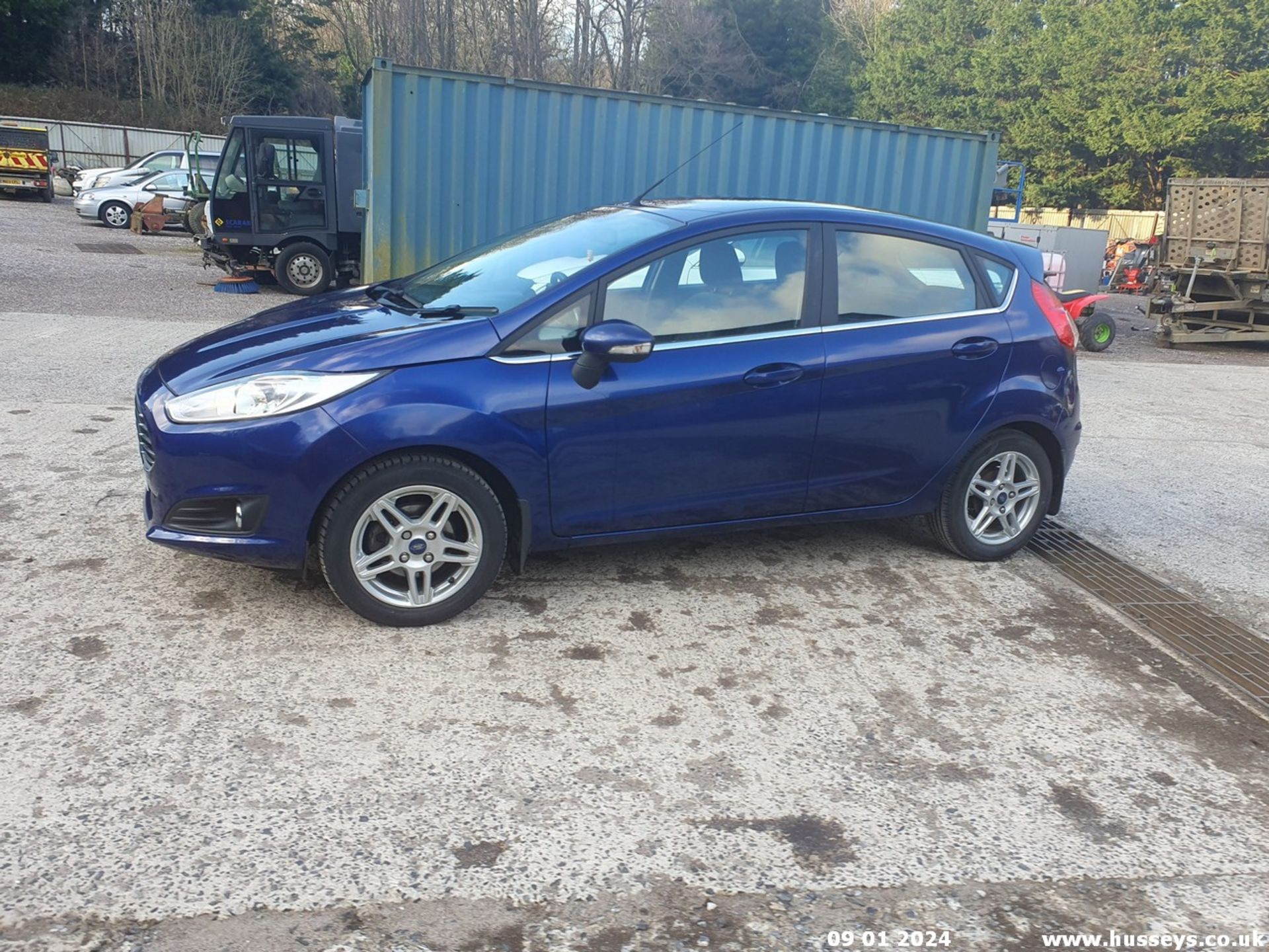 13/63 FORD FIESTA ZETEC - 998cc 5dr Hatchback (Blue, 52k) - Bild 13 aus 42