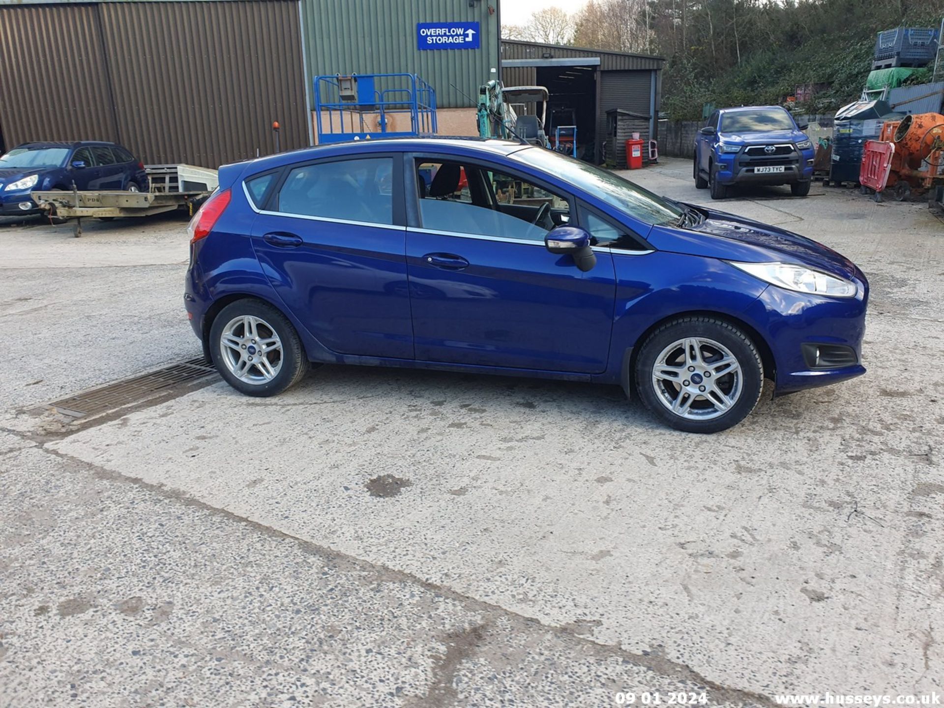 13/63 FORD FIESTA ZETEC - 998cc 5dr Hatchback (Blue, 52k) - Bild 6 aus 42