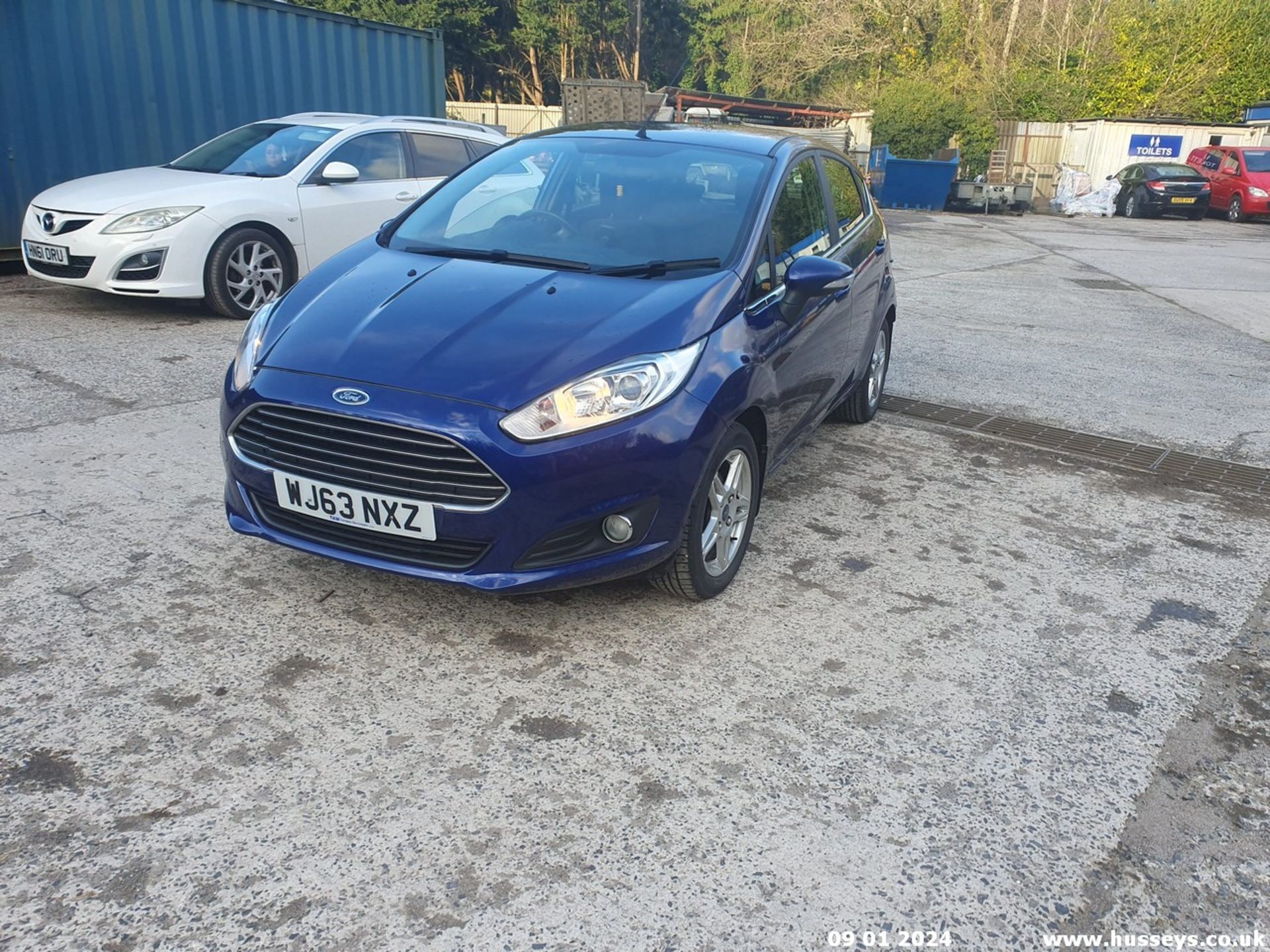 13/63 FORD FIESTA ZETEC - 998cc 5dr Hatchback (Blue, 52k) - Bild 15 aus 42