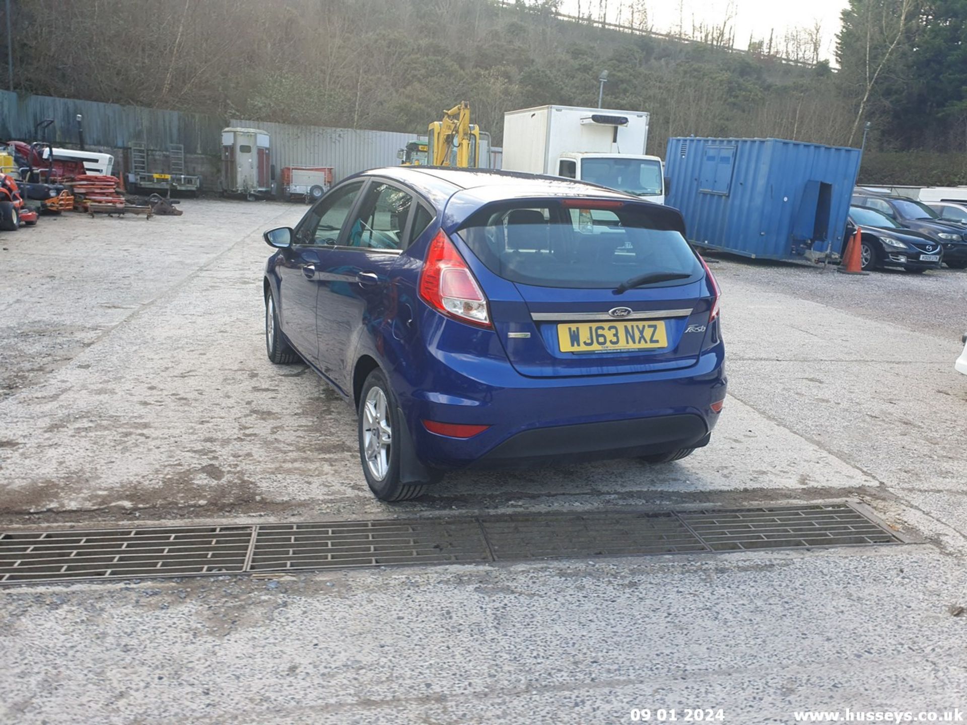 13/63 FORD FIESTA ZETEC - 998cc 5dr Hatchback (Blue, 52k) - Bild 10 aus 42