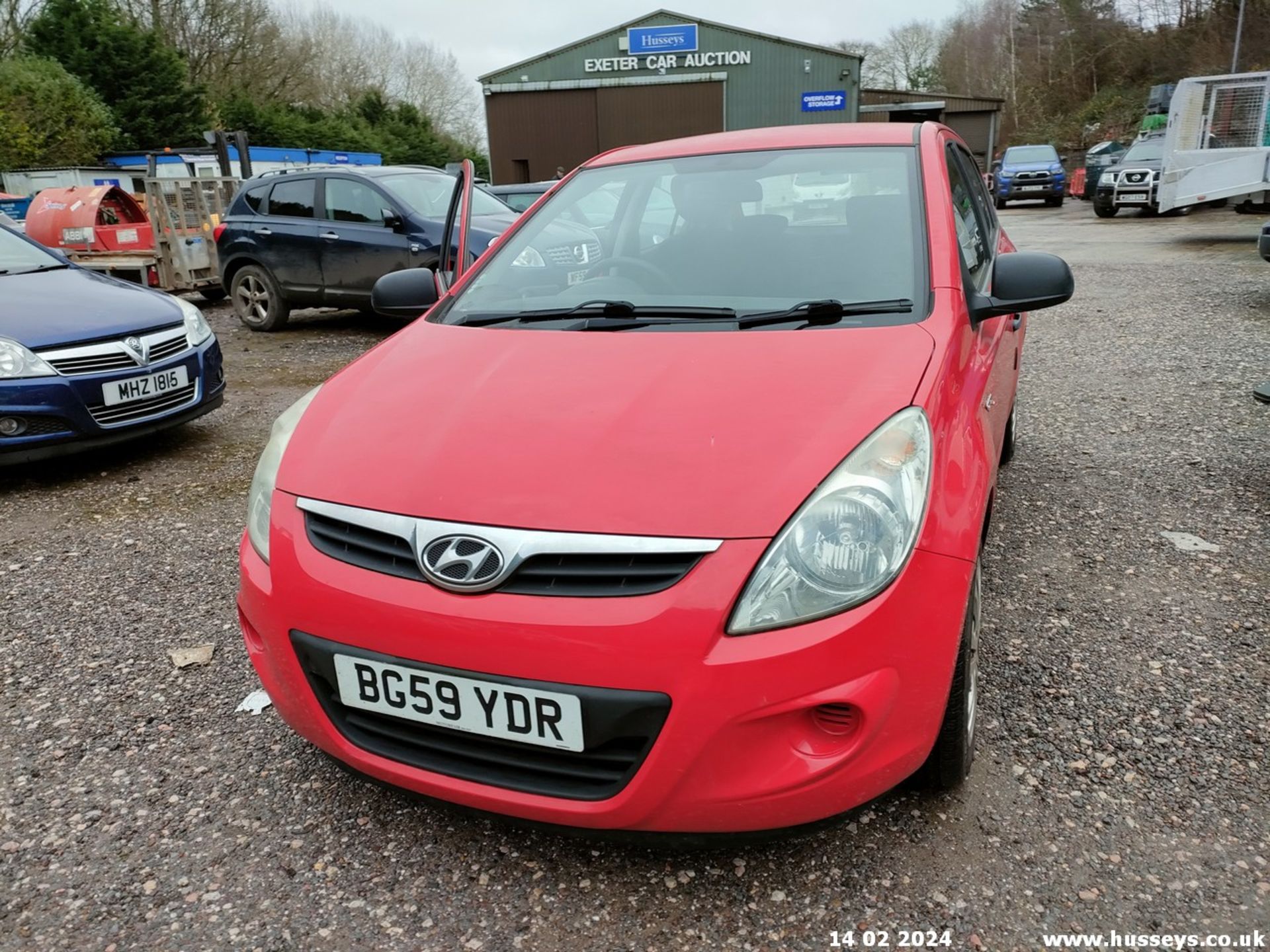 09/59 HYUNDAI I20 CLASSIC - 1248cc 5dr Hatchback (Red) - Image 8 of 41