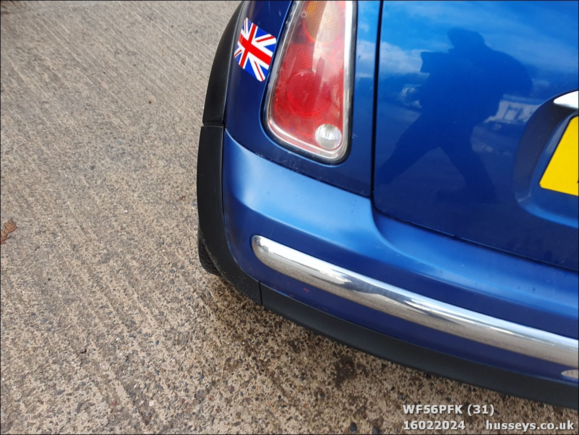 06/56 MINI MINI COOPER - 1598cc 3dr Hatchback (Blue, 101k) - Image 32 of 40