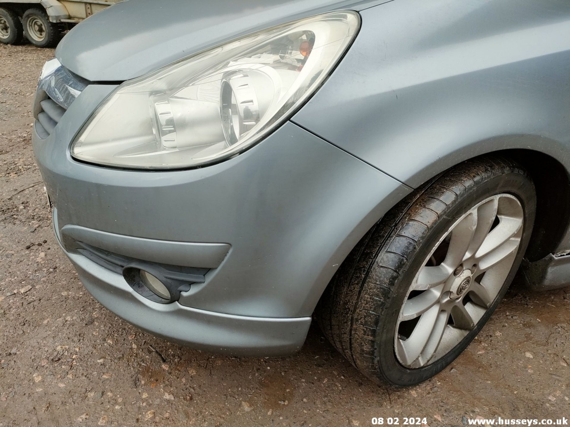 08/08 VAUXHALL CORSA SXI A/C - 1364cc 3dr Hatchback (Silver) - Image 14 of 64