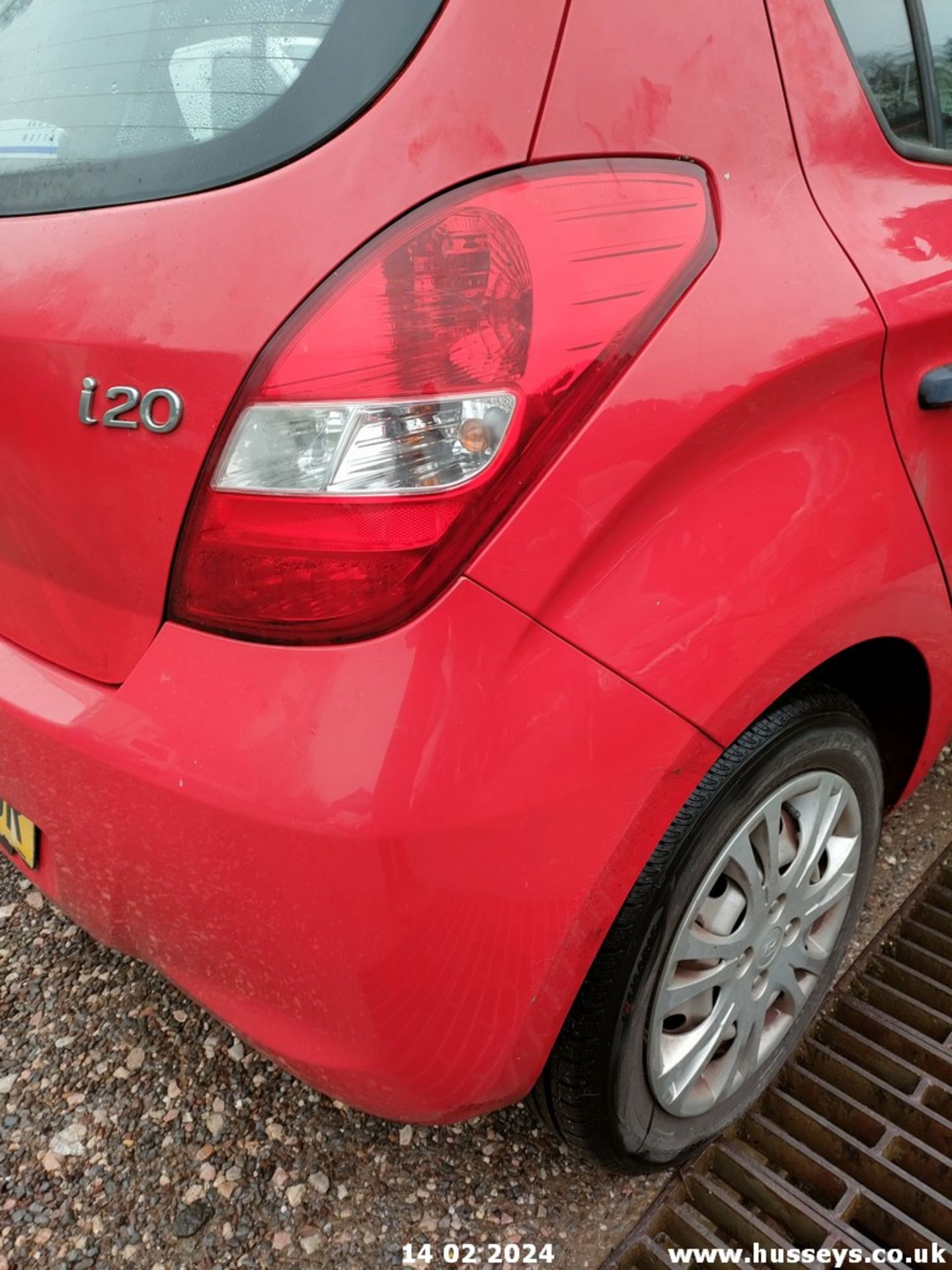 09/59 HYUNDAI I20 CLASSIC - 1248cc 5dr Hatchback (Red) - Image 28 of 41