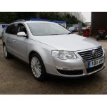 10/10 VOLKSWAGEN PASSAT H-LINE+ TDI DSG140 - 1968cc 5dr Estate (Silver)