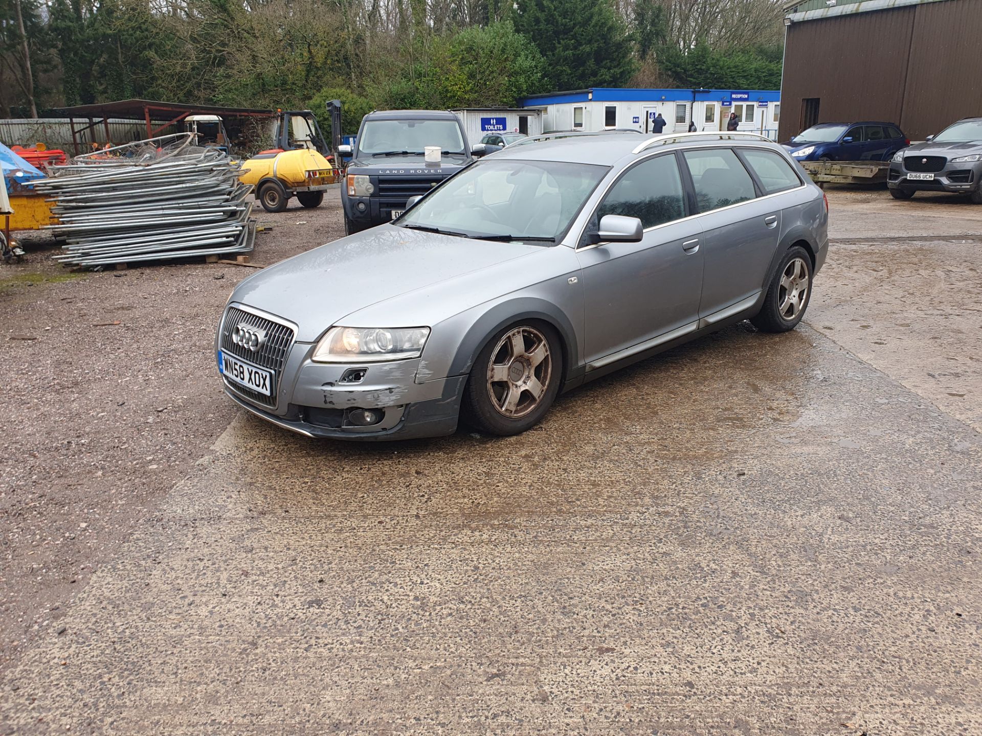 08/58 AUDI ALLROAD TDI QUATTRO TDV A - 2969cc 5dr Estate (Grey, 138k) - Image 10 of 47