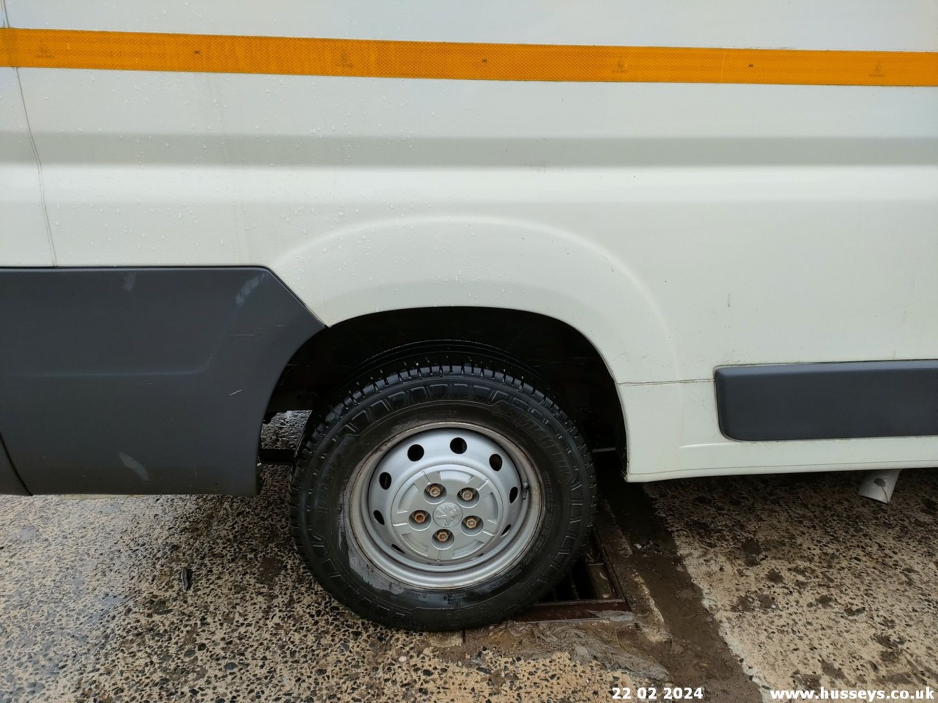 17/67 PEUGEOT BOXER 335 PRO L3H2 BLUE H - 1997cc 5dr Van (White) - Image 32 of 47