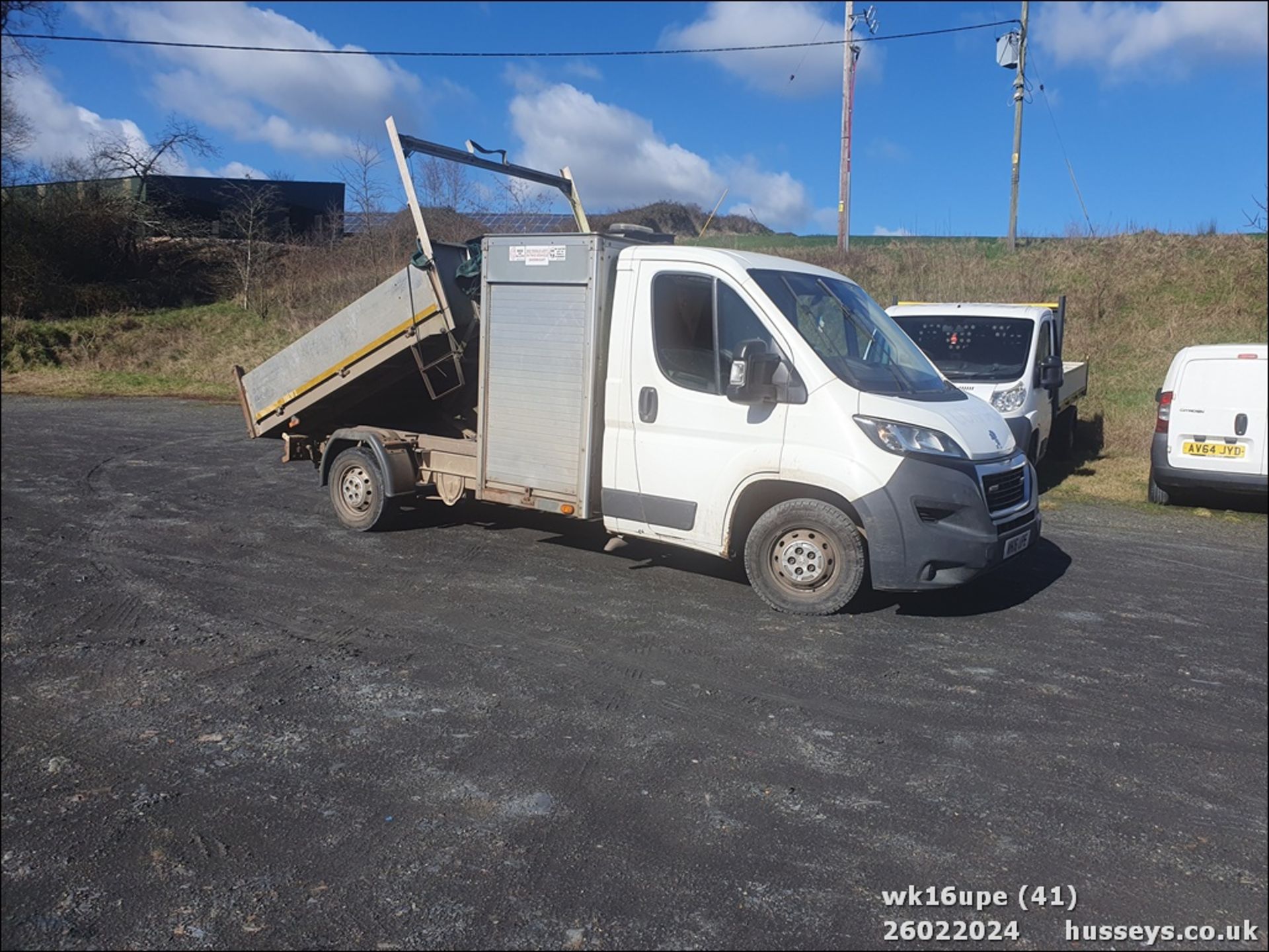 16/16 PEUGEOT BOXER 335 L2S HDI - 2198cc 2dr Tipper (White, 167k) - Image 42 of 45