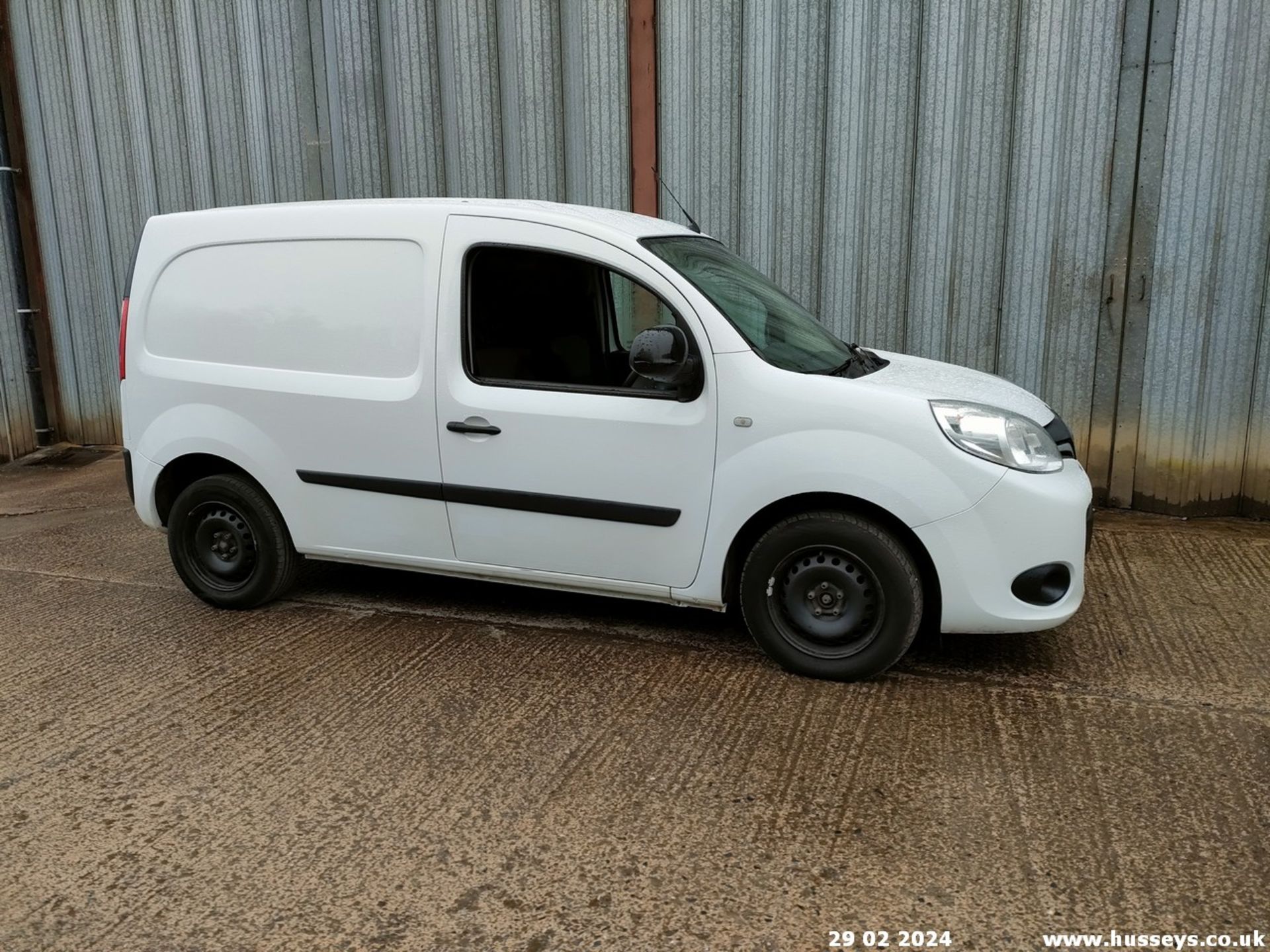 20/70 RENAULT KANGOO ML19 B-SNESS+ ENER - 1461cc (White, 147k) - Image 40 of 54