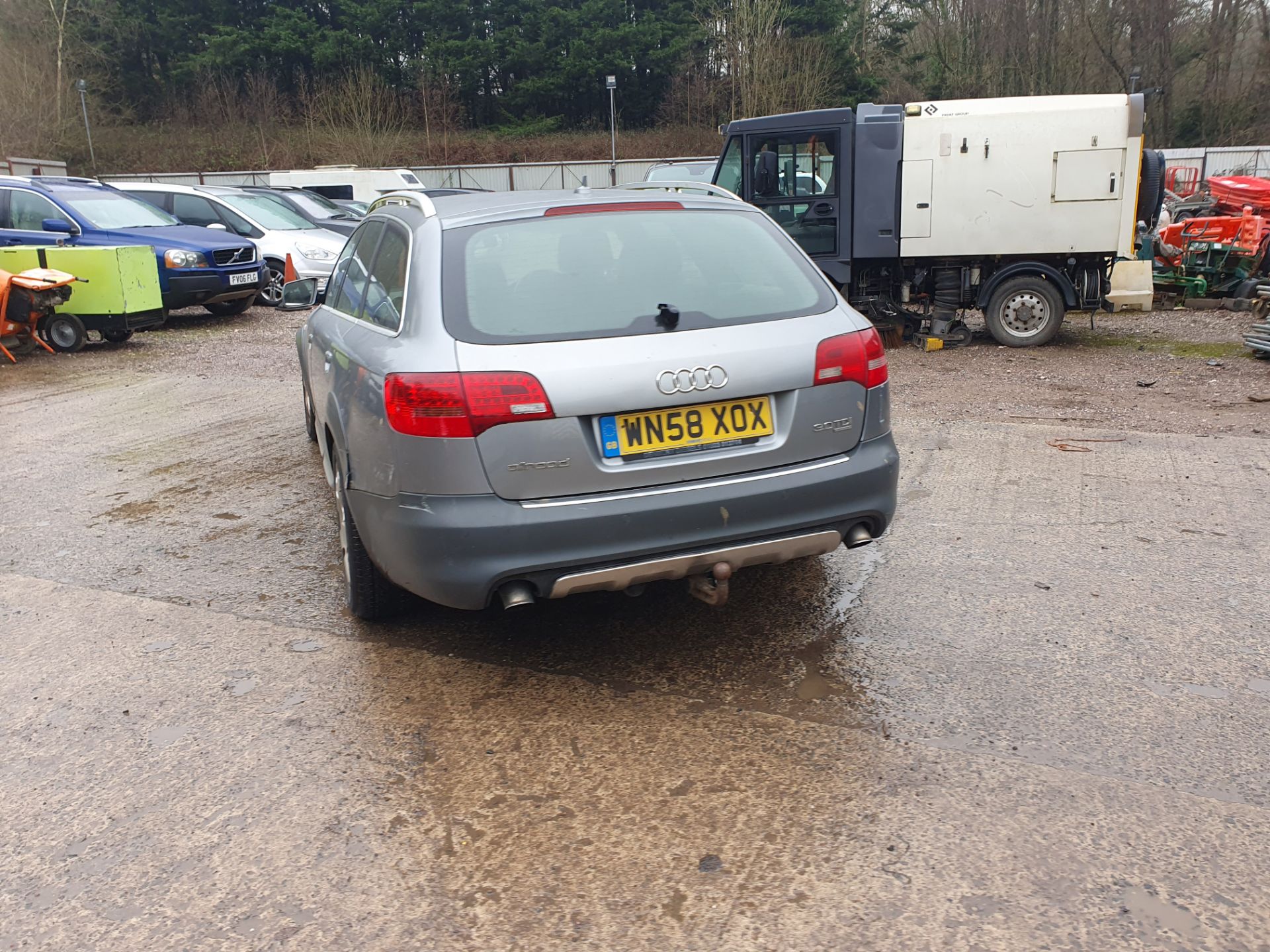 08/58 AUDI ALLROAD TDI QUATTRO TDV A - 2969cc 5dr Estate (Grey, 138k) - Image 18 of 47