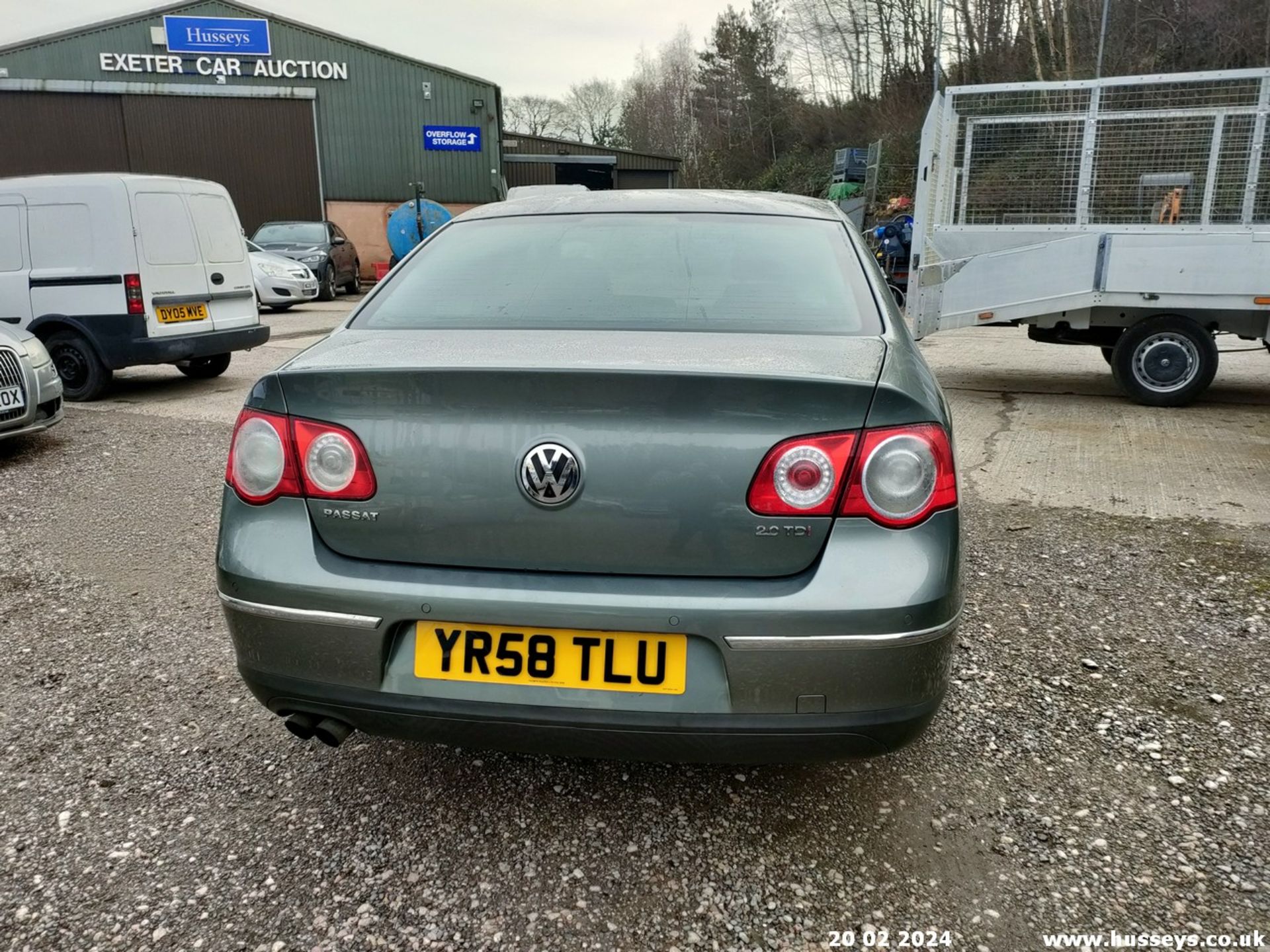 08/58 VOLKSWAGEN PASSAT SEL TDI - 1968cc 4dr Saloon (Green) - Image 27 of 49