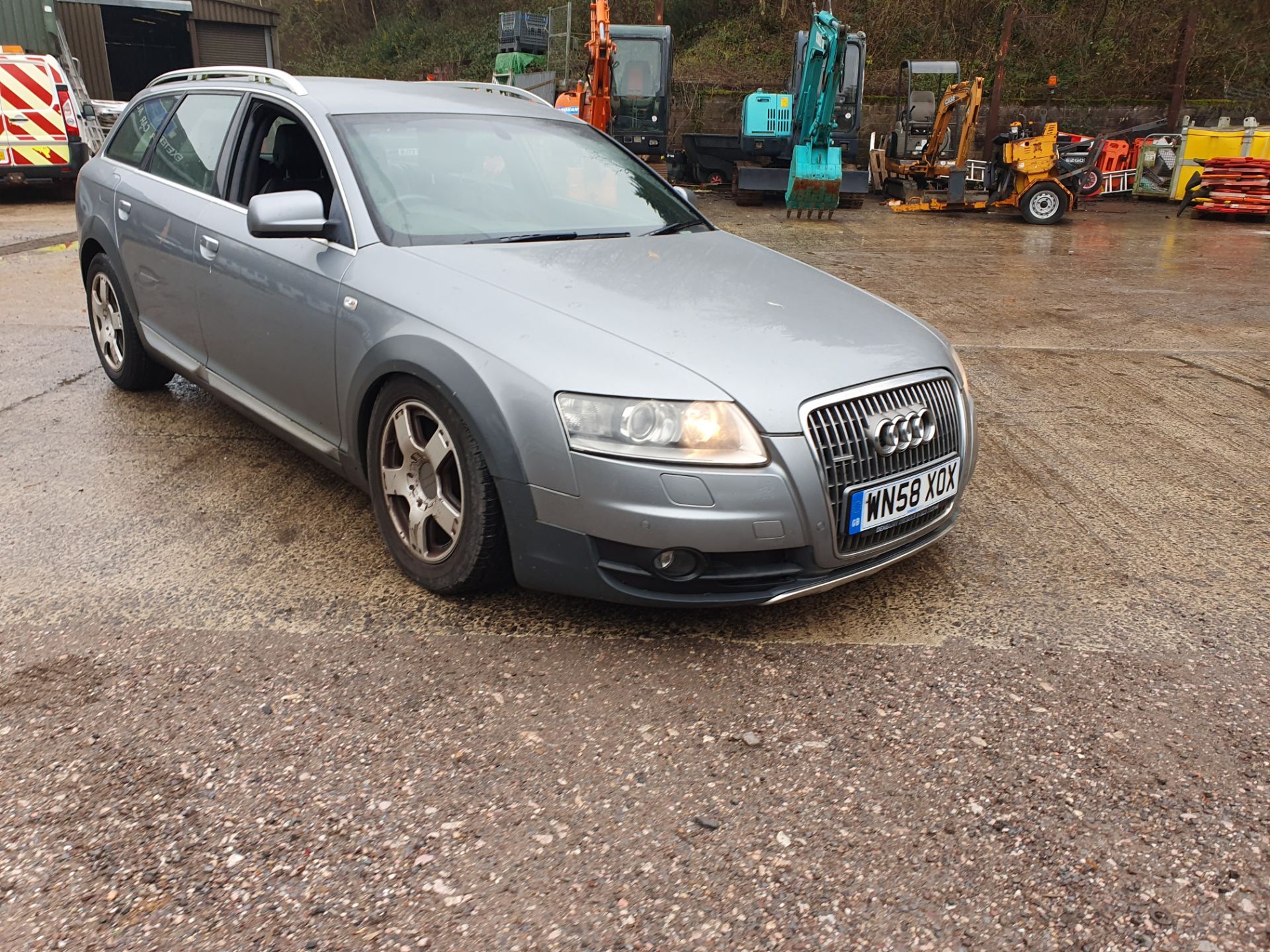 08/58 AUDI ALLROAD TDI QUATTRO TDV A - 2969cc 5dr Estate (Grey, 138k) - Image 5 of 47