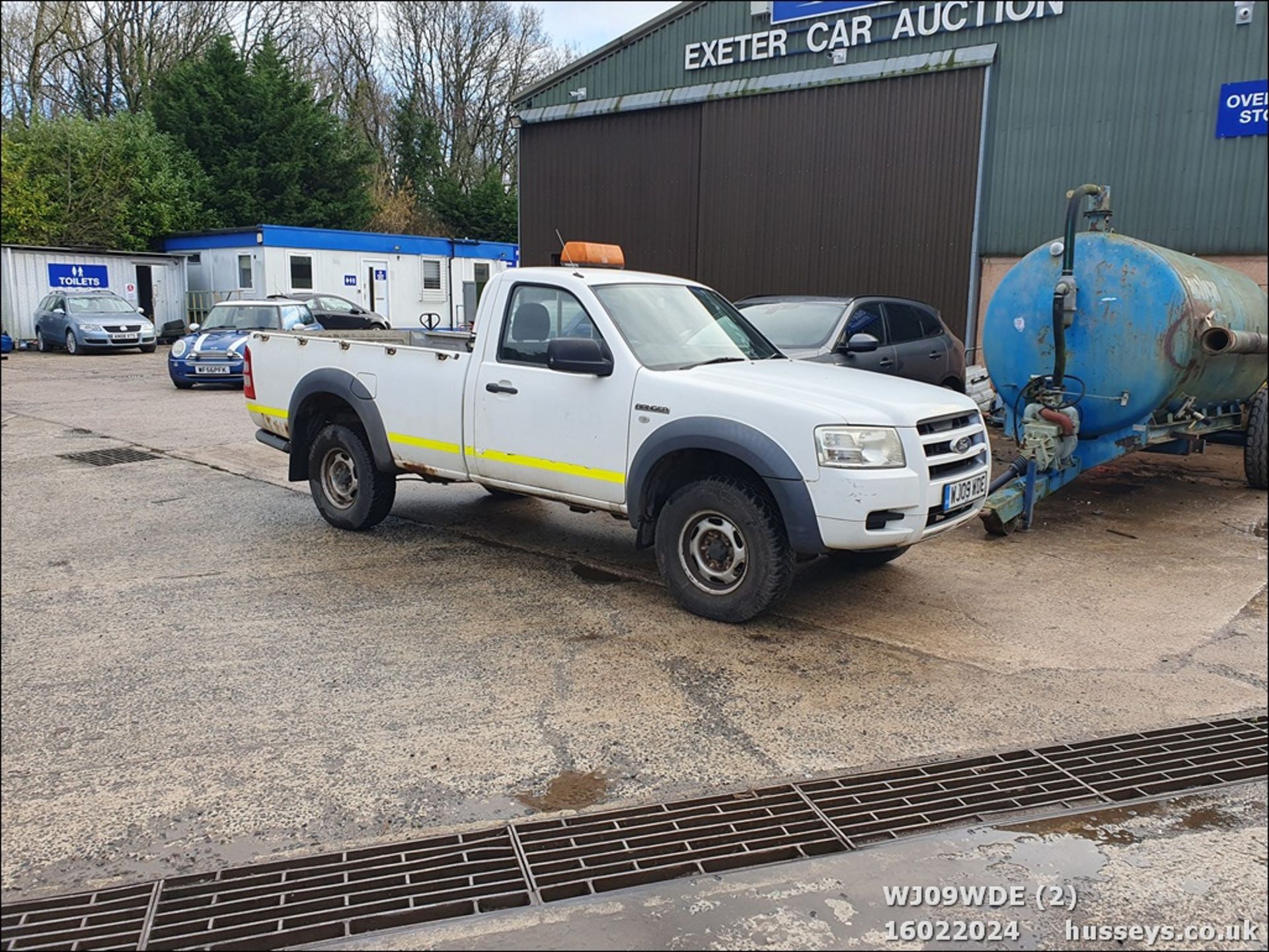 09/09 FORD RANGER R/C 4WD - 2500cc 2dr Pickup (White, 94k) - Image 3 of 36