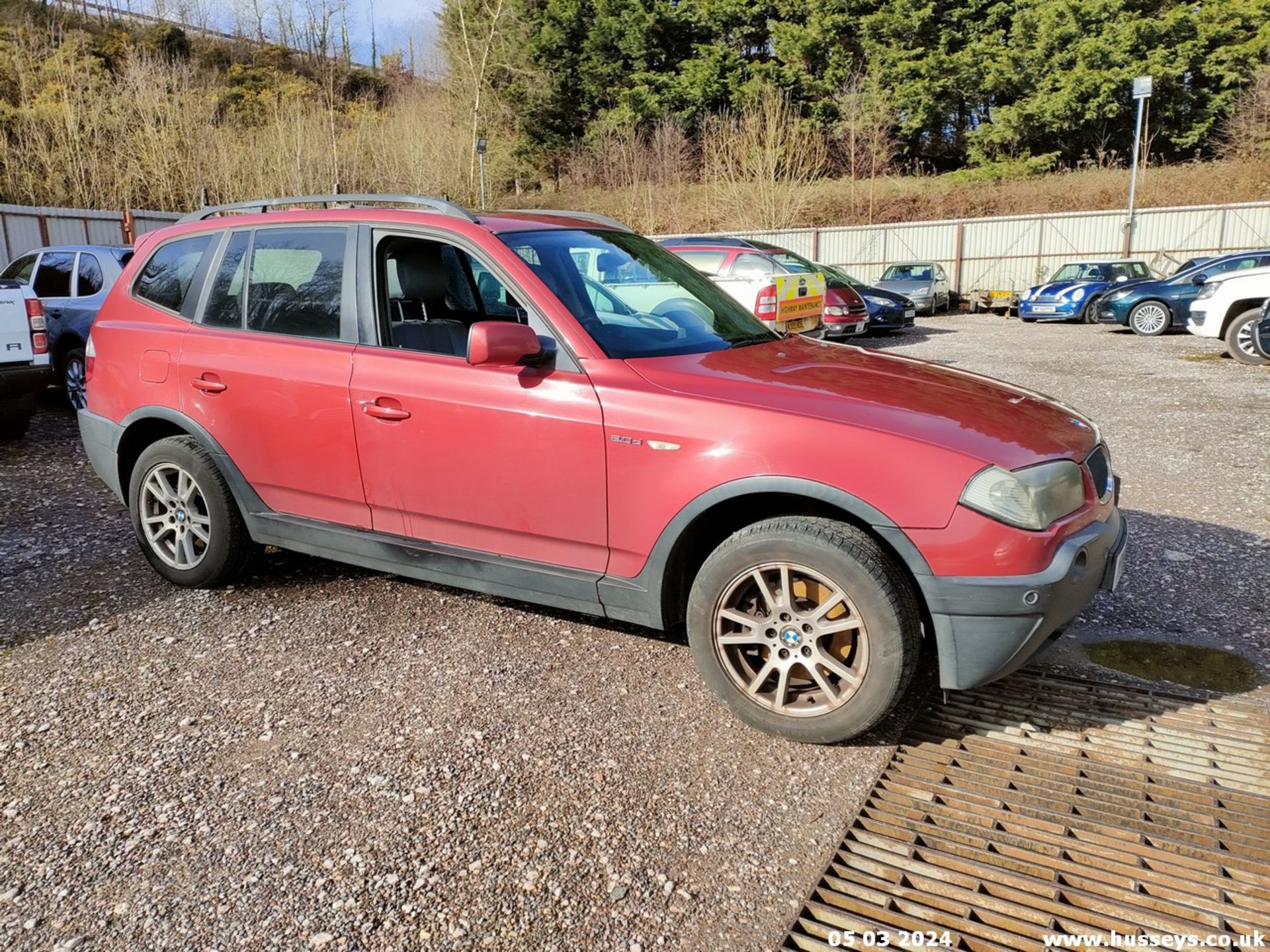 05/55 BMW X3 D SE - 1995cc 5dr Estate (Red, 188k) - Image 2 of 51