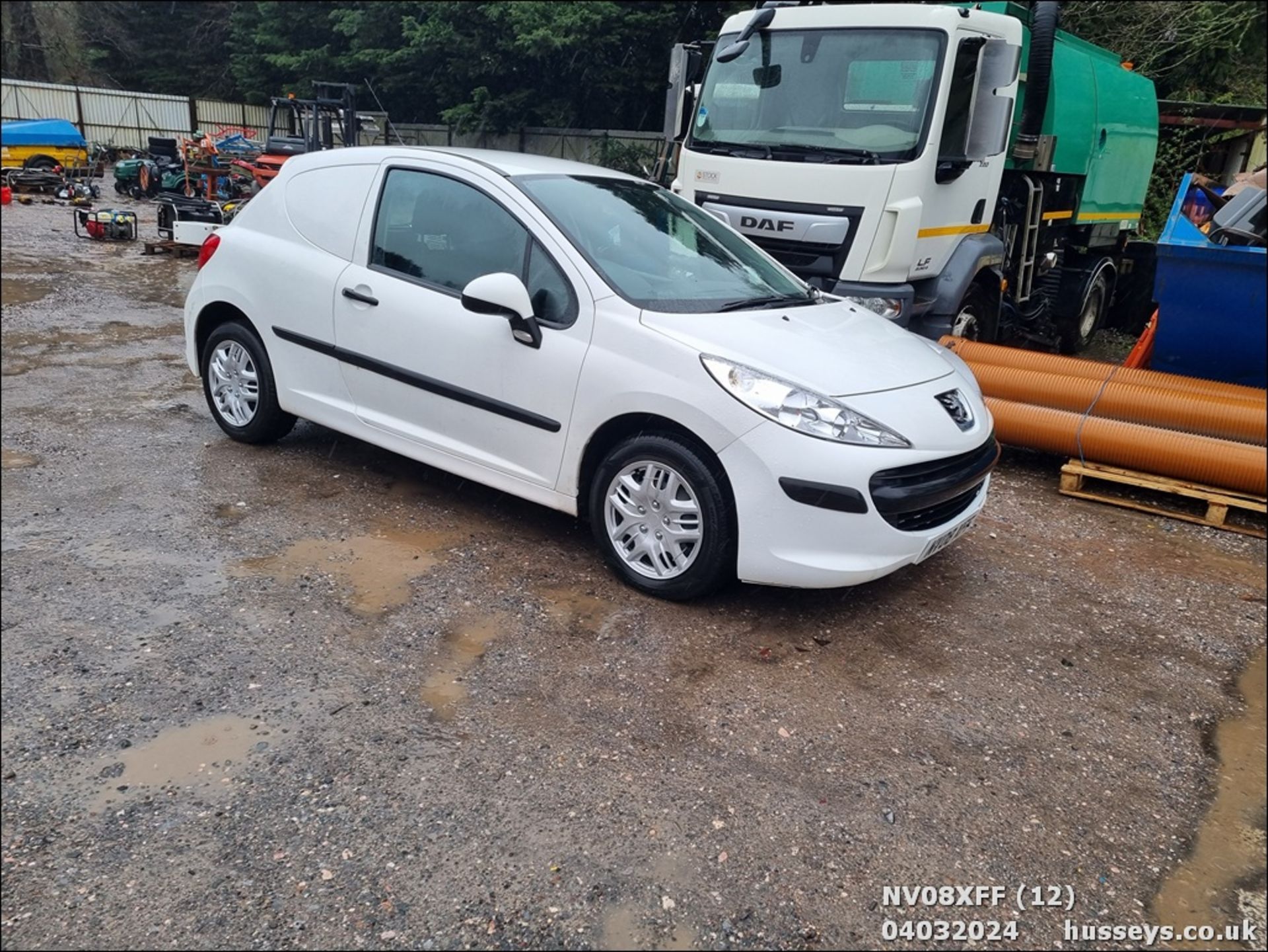 08/08 PEUGEOT 207 DT 8V VAN - 1398cc 3dr Van (White, 154k) - Image 12 of 31