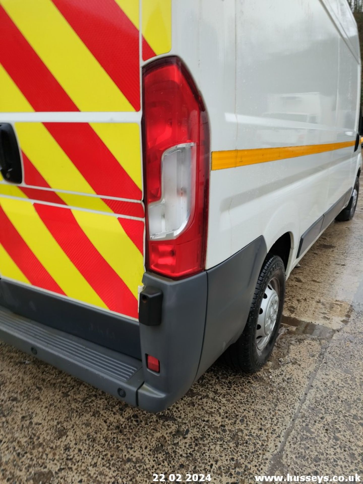 17/67 PEUGEOT BOXER 335 PRO L3H2 BLUE H - 1997cc 5dr Van (White) - Image 30 of 47