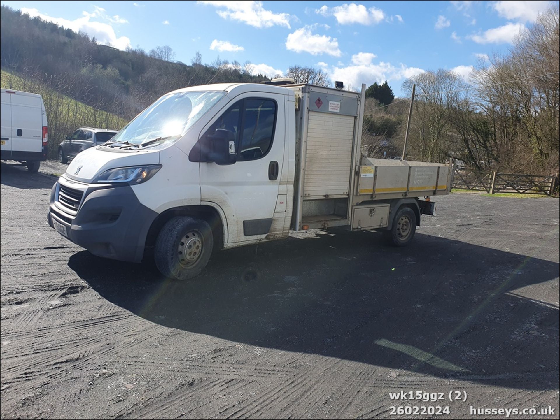 15/15 PEUGEOT BOXER 335 L2S HDI - 2198cc 2dr Tipper (White, 135k) - Image 3 of 40