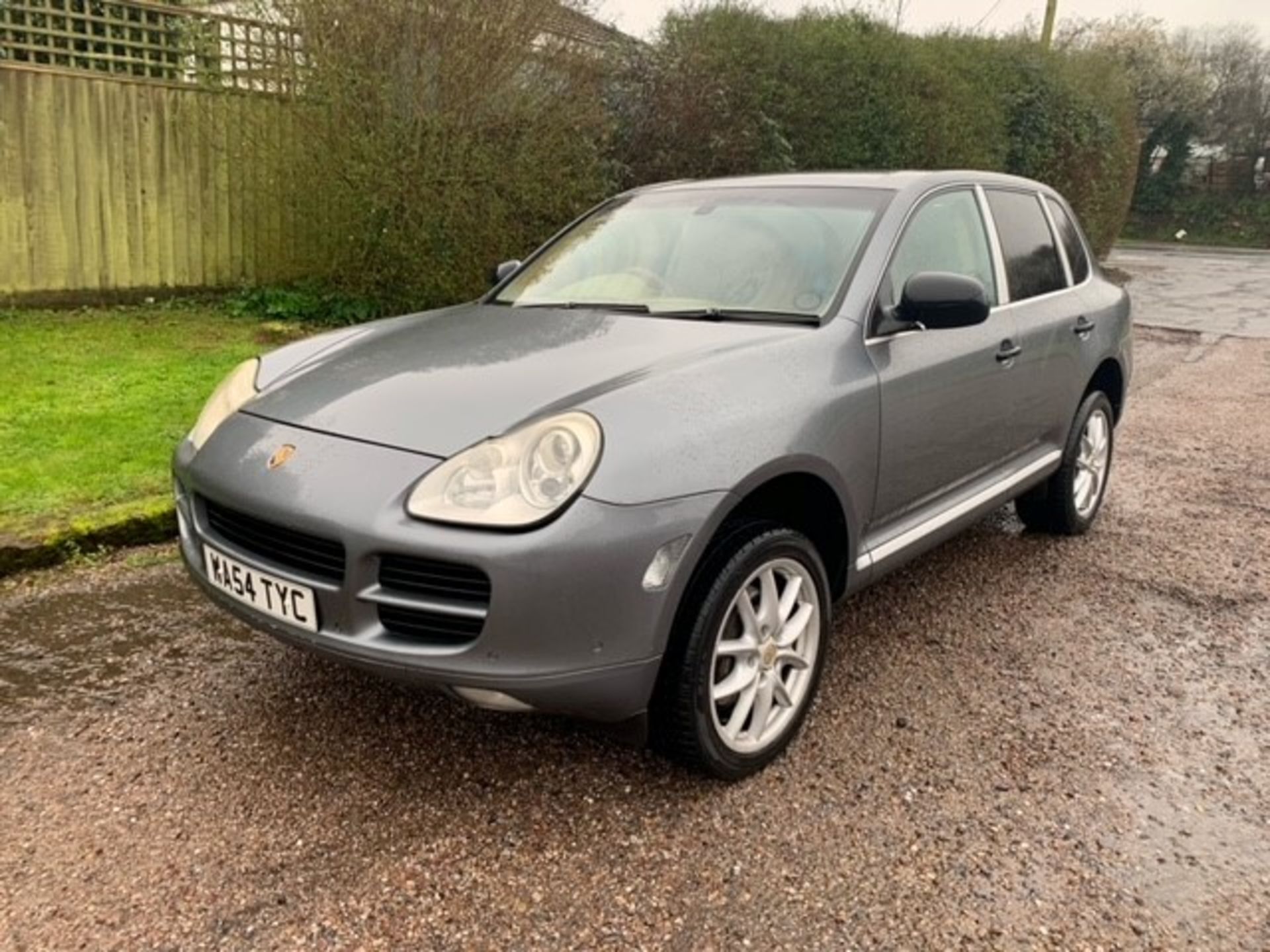 04/54 PORSCHE CAYENNE TIPTRONIC S - 3189cc 5dr Estate (Silver) - Image 16 of 22